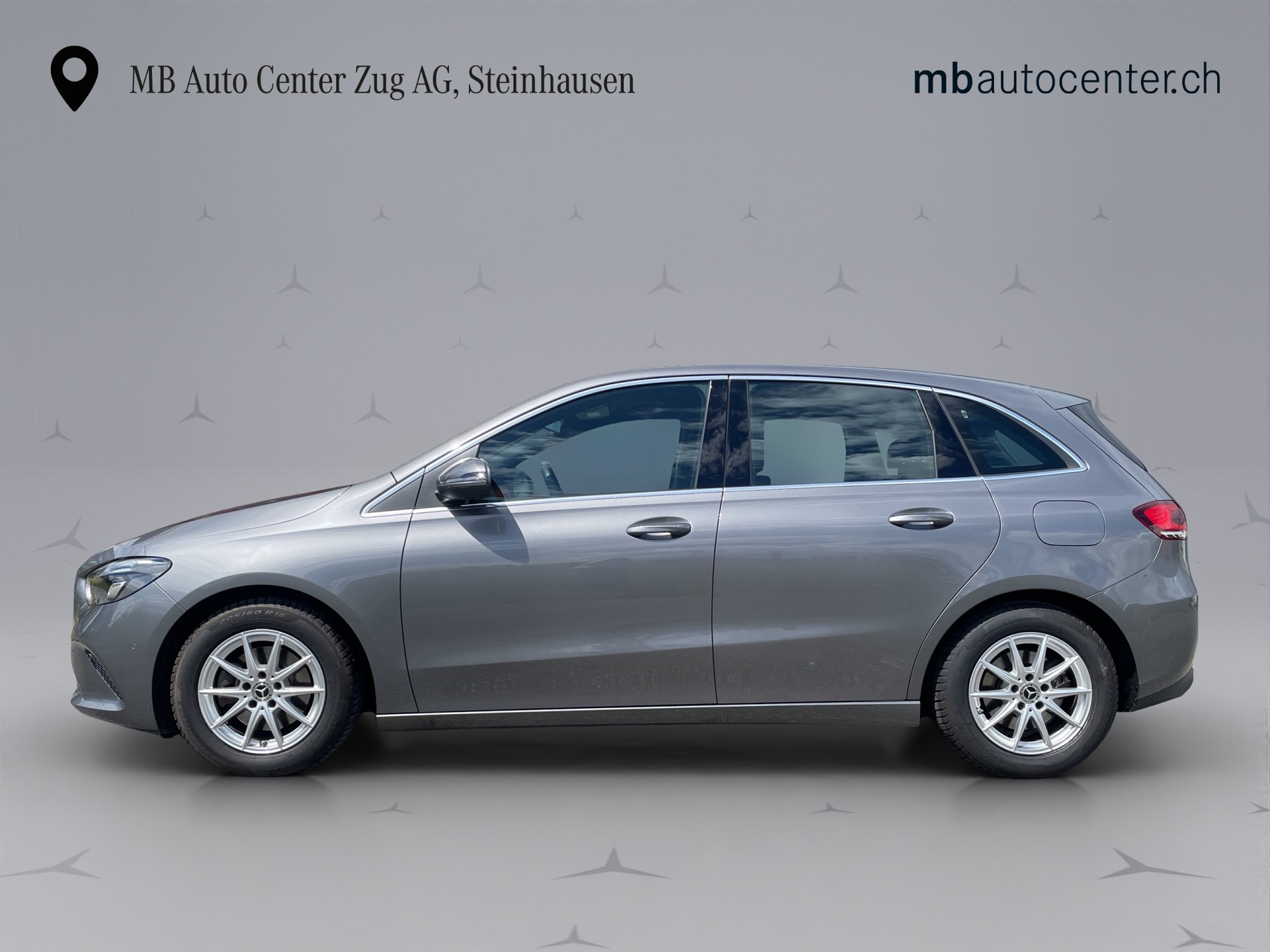 MERCEDES-BENZ B 200 Progressive-image-1