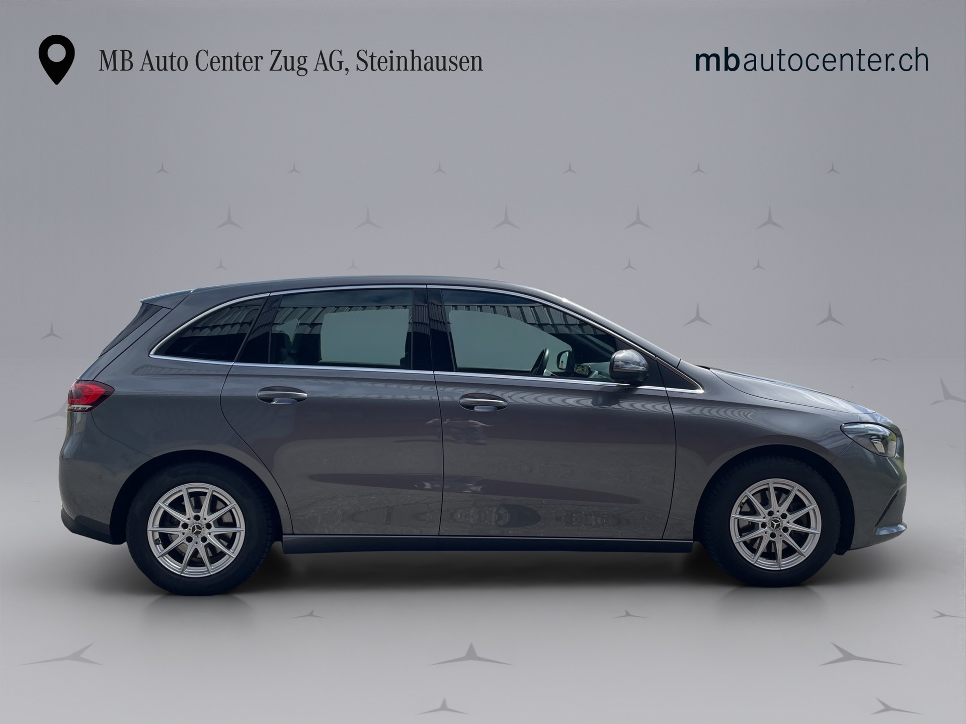 MERCEDES-BENZ B 200 Progressive-image-6