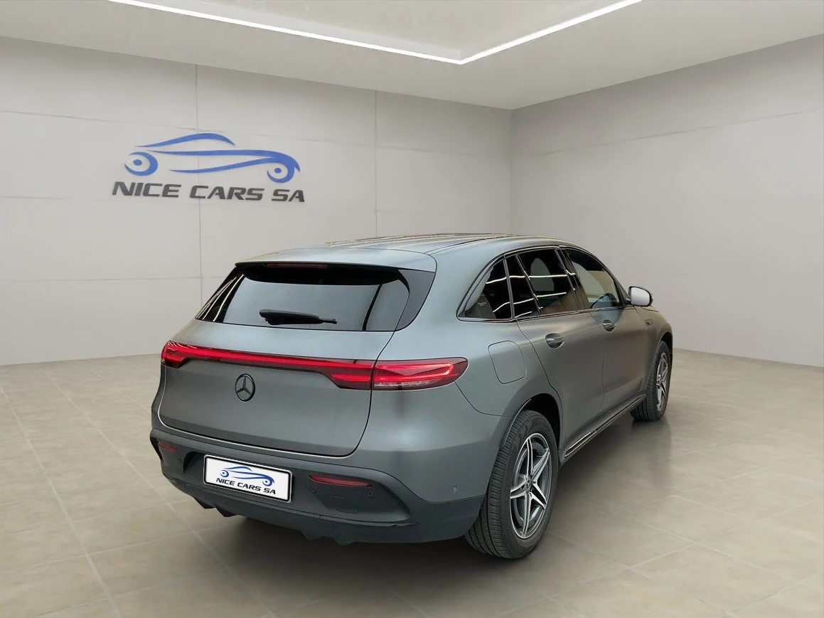 MERCEDES-BENZ EQC 400 AMG Line 4Matic-image-4