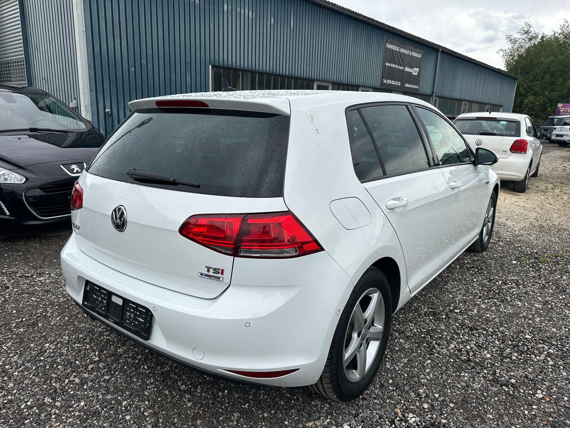 VW Golf 1.4 TSI Lounge DSG-image-2