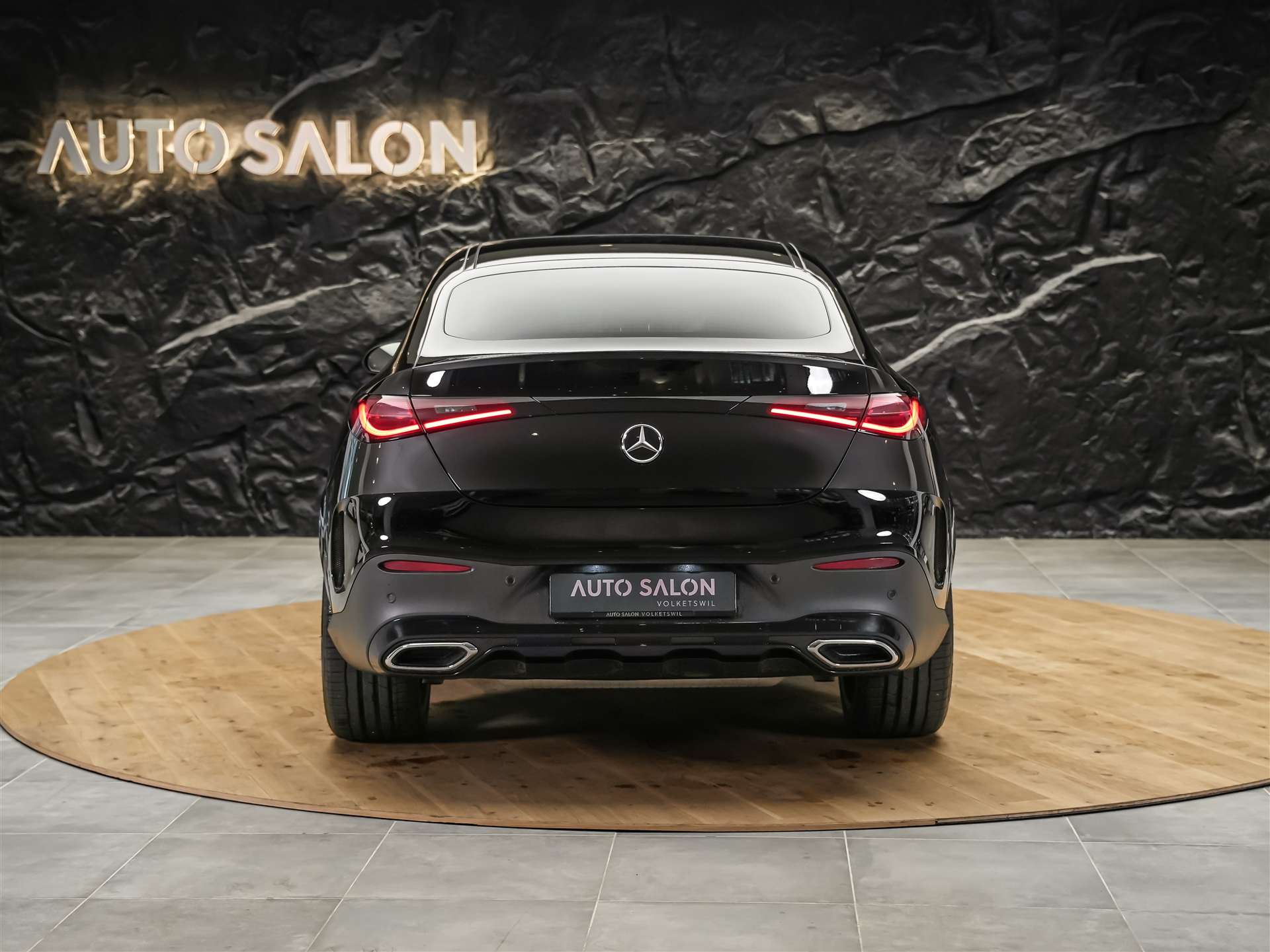 MERCEDES-BENZ GLC 200 AMG Line 4matic Coupé *Werksgarantie*21" Felgen*Night Paket*Abstandsregler*-image-4