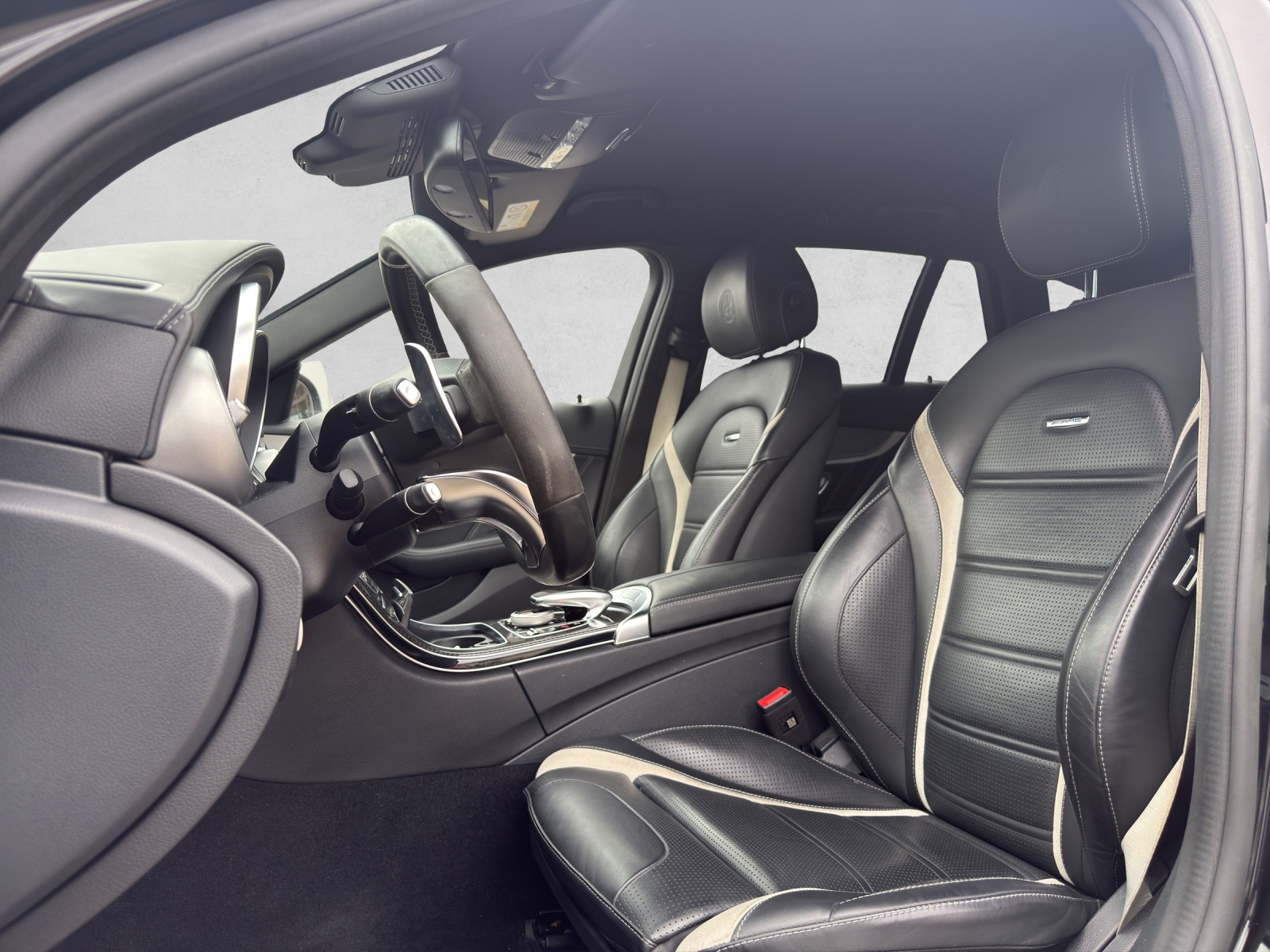 MERCEDES-BENZ C 63 S AMG Speedshift-image-8