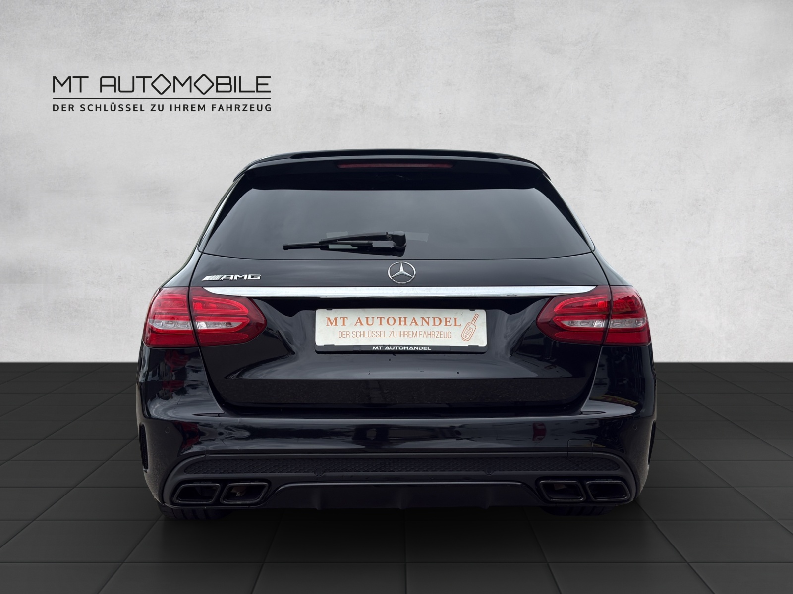 MERCEDES-BENZ C 63 S AMG Speedshift-image-4