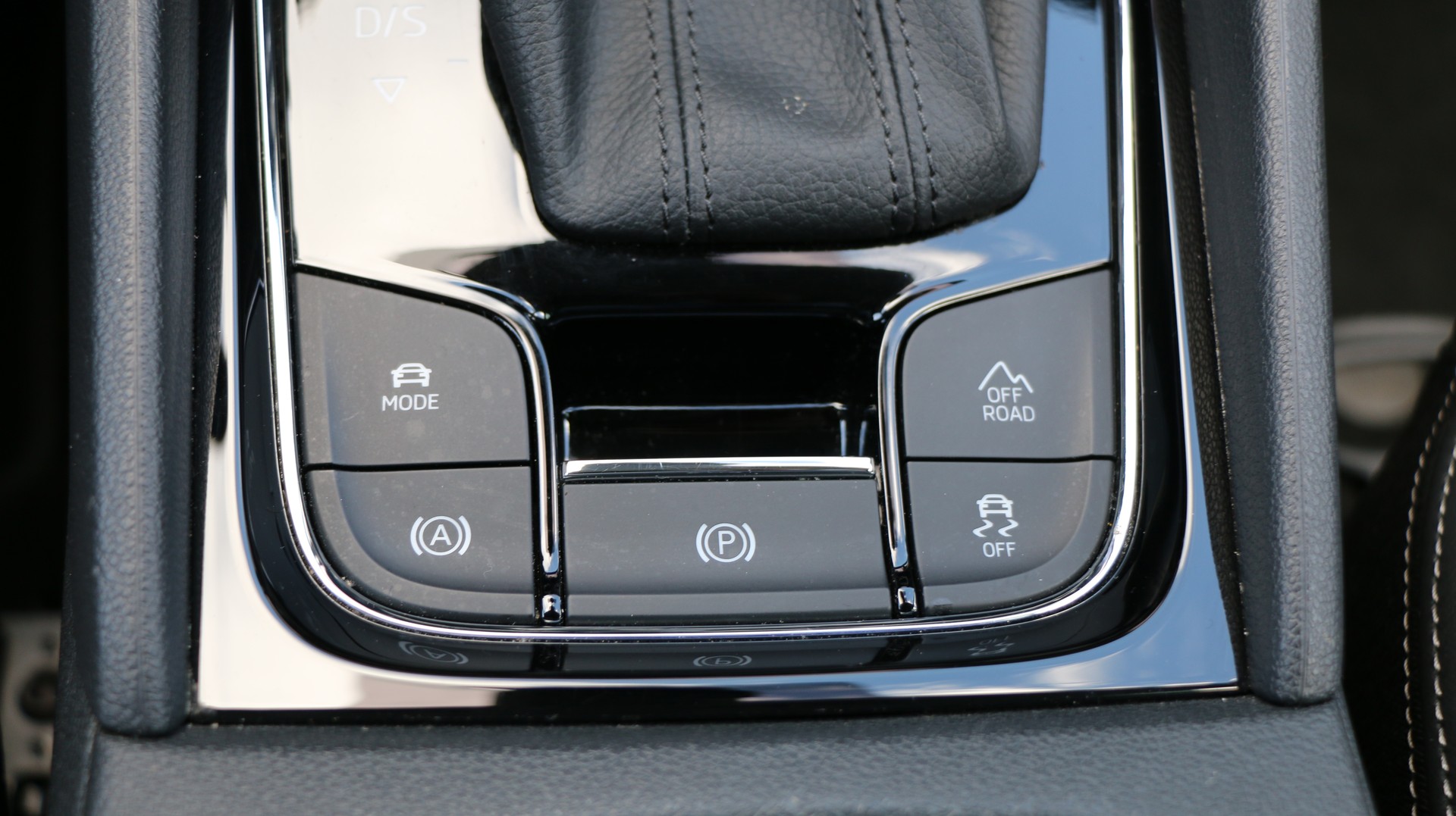 SKODA Kodiaq 2.0 TDI 4x4-image-12