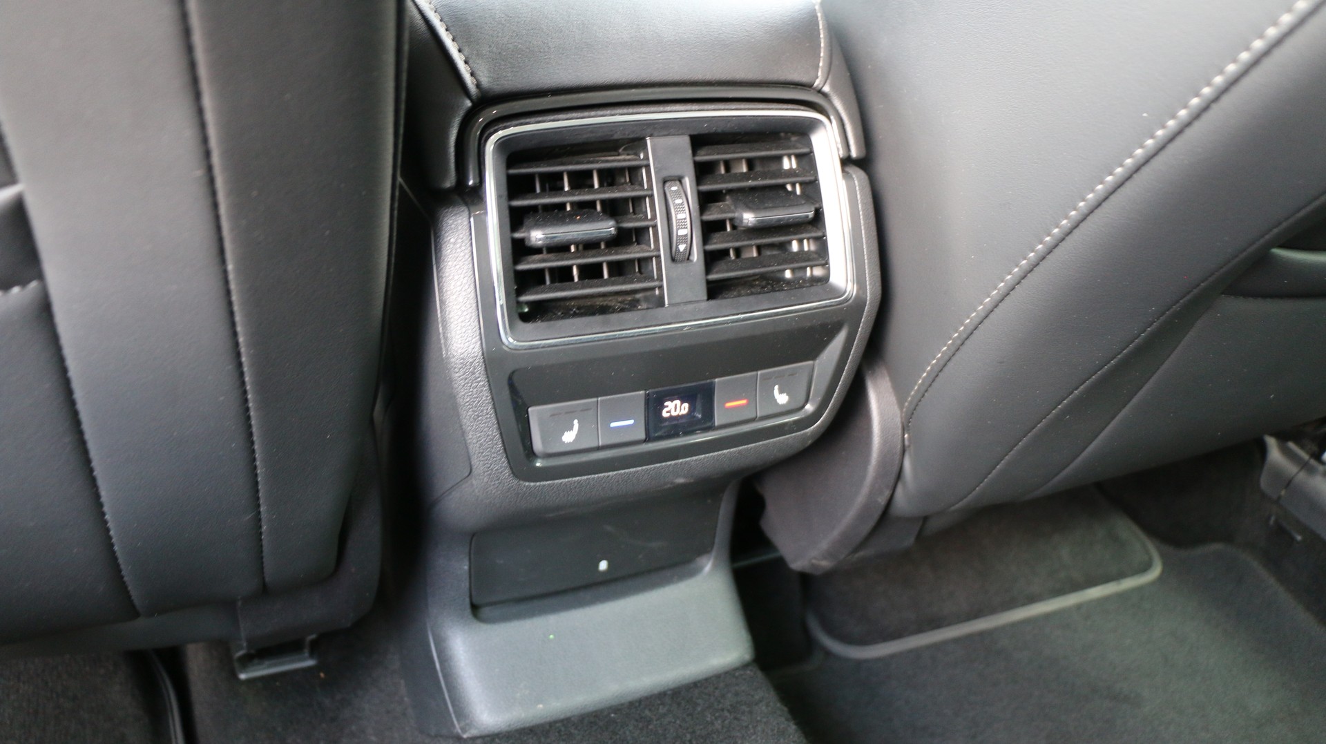 SKODA Kodiaq 2.0 TDI 4x4-image-18