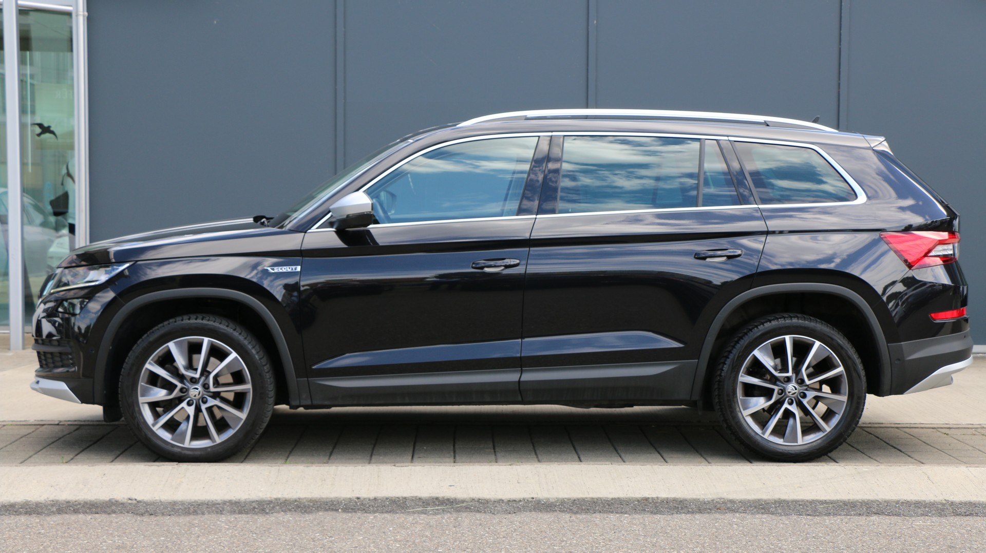 SKODA Kodiaq 2.0 TDI 4x4-image-2