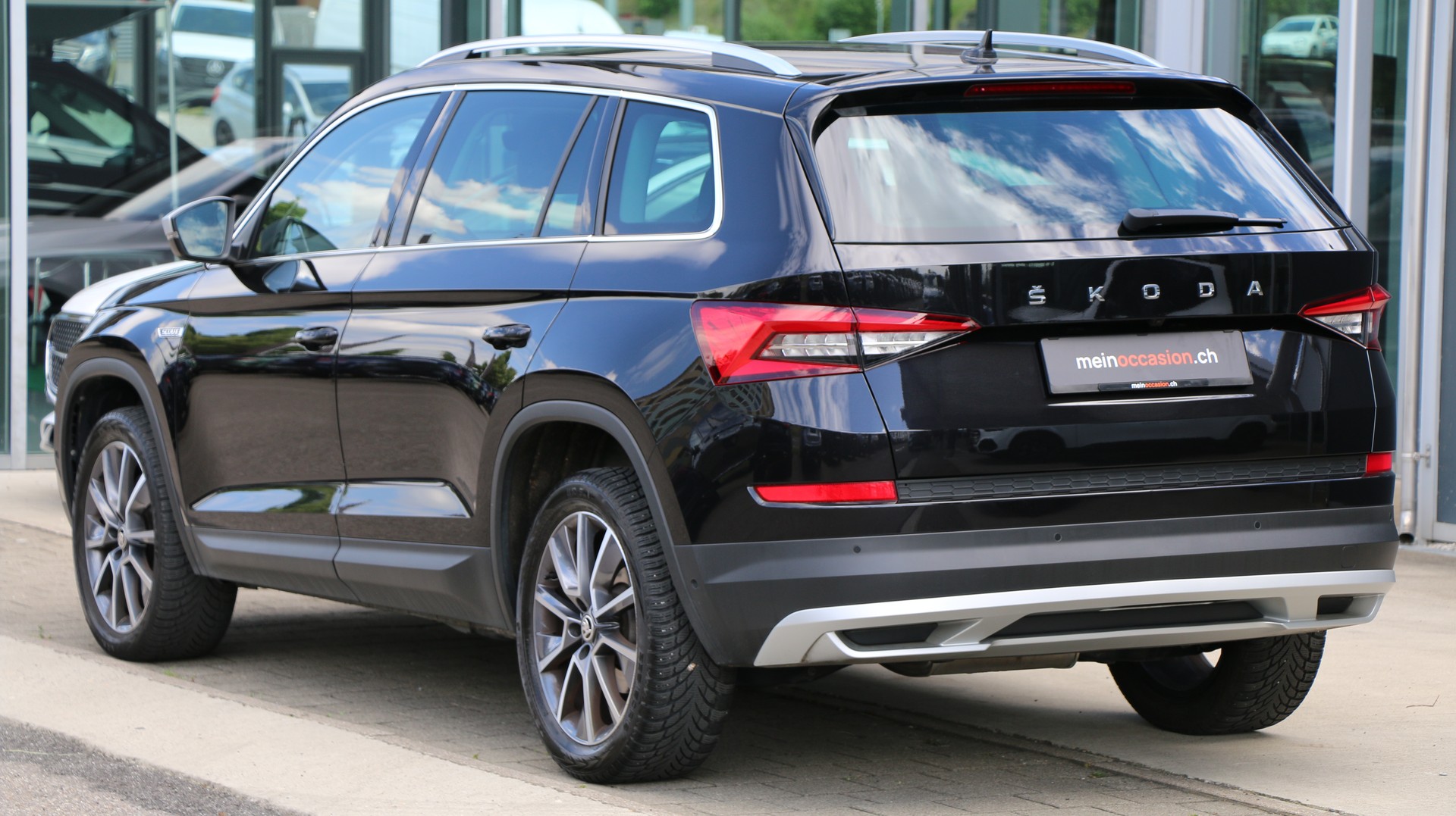 SKODA Kodiaq 2.0 TDI 4x4-image-3