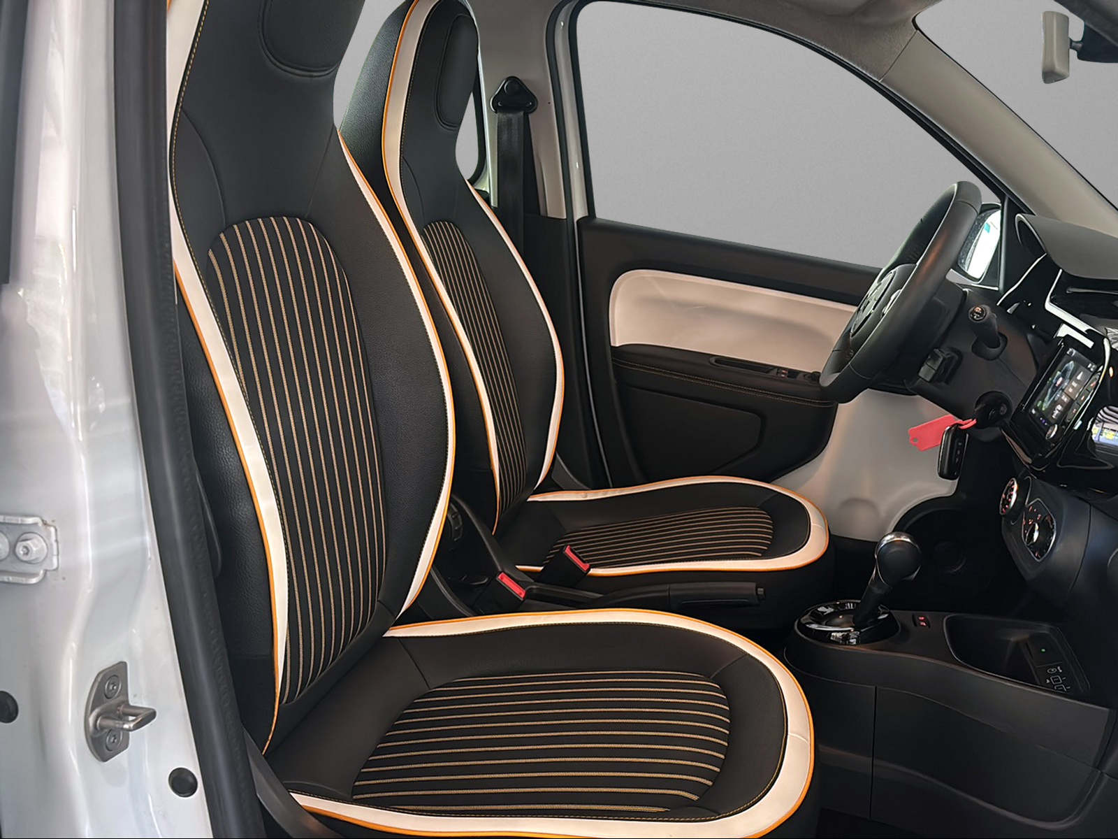 RENAULT Twingo Electric Intens-image-11
