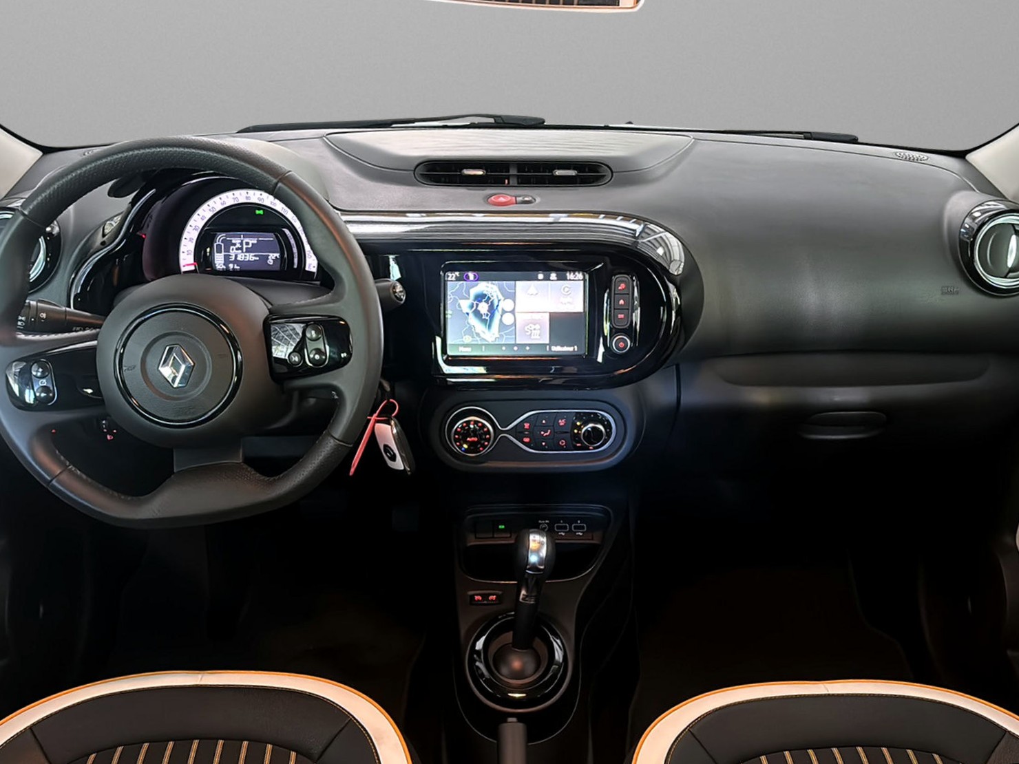 RENAULT Twingo Electric Intens-image-9