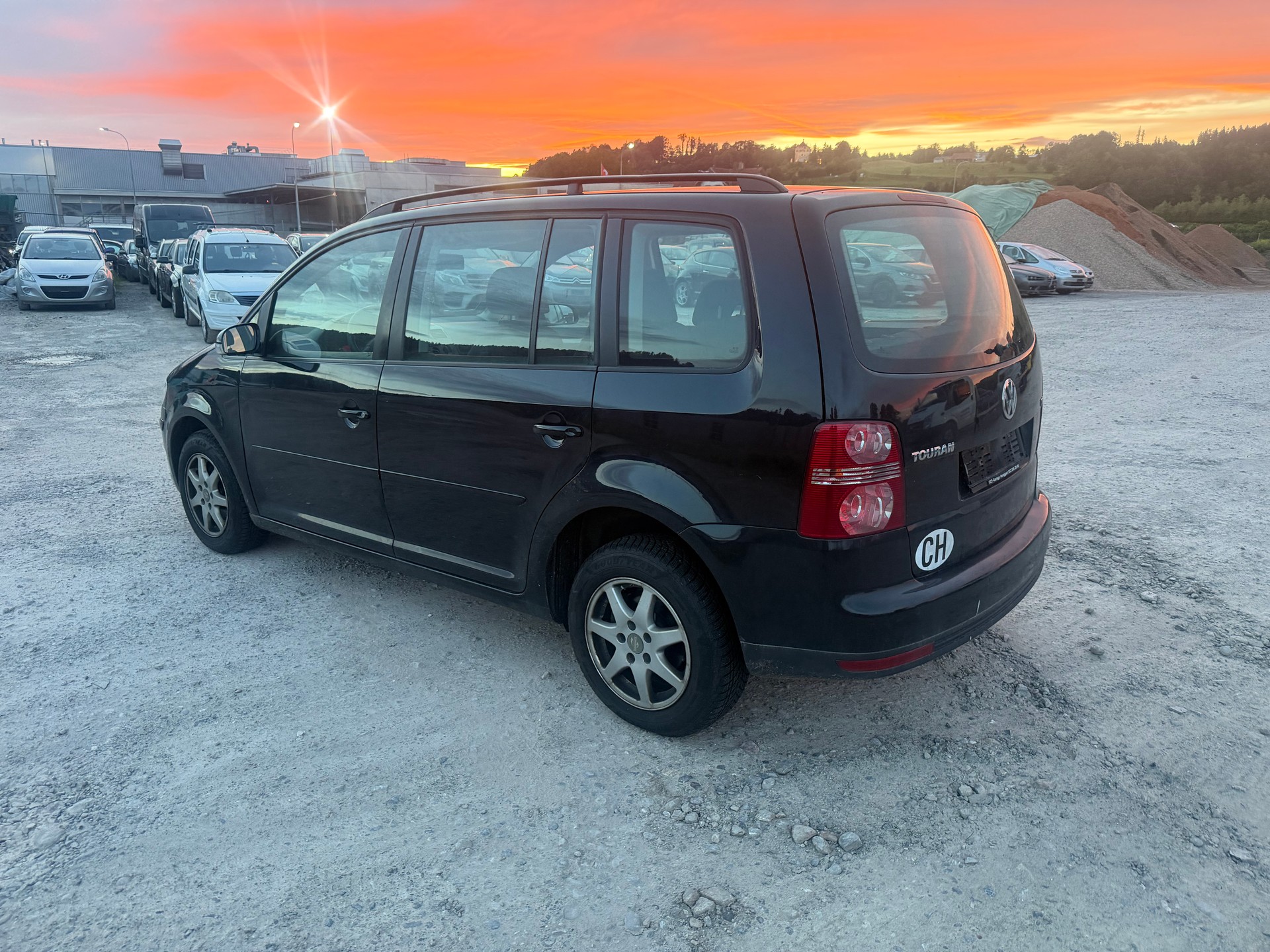 VW Touran 1.4 TSI Trendline-image-2