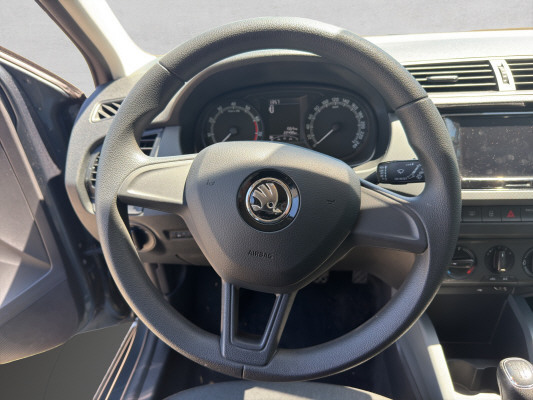 SKODA Fabia 1.0 TSI Active-image-11