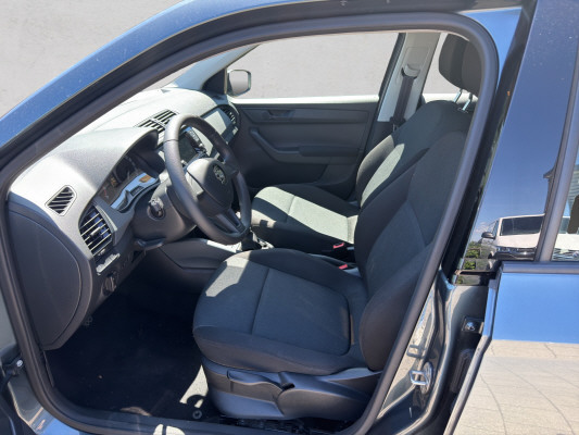 SKODA Fabia 1.0 TSI Active-image-10