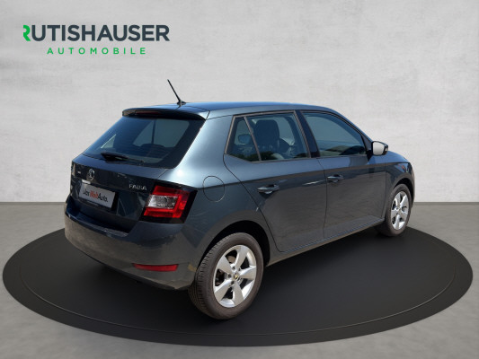 SKODA Fabia 1.0 TSI Active-image-4