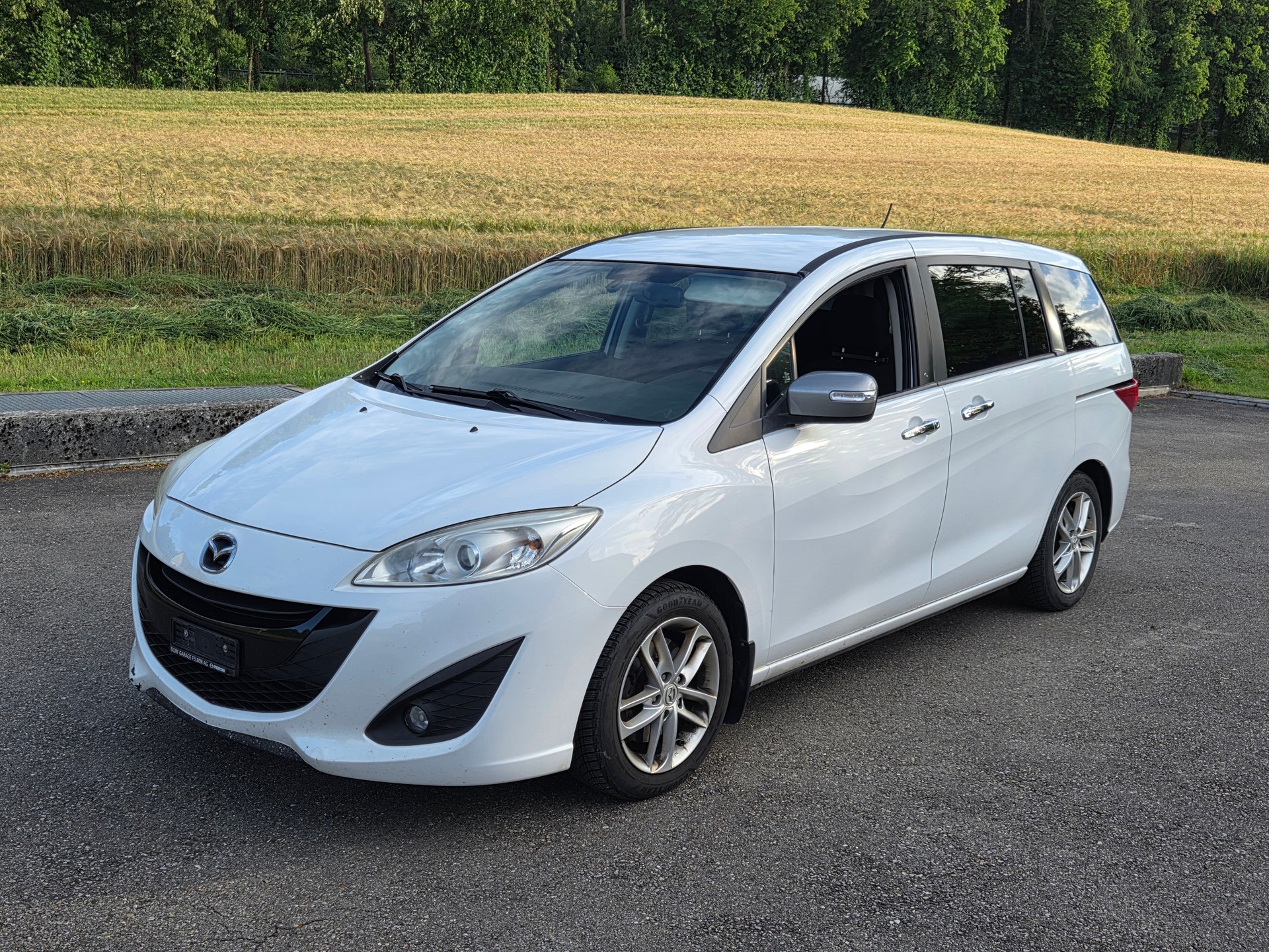 MAZDA 5 2.0 16V Voila ma Suisse Edition+-image-0