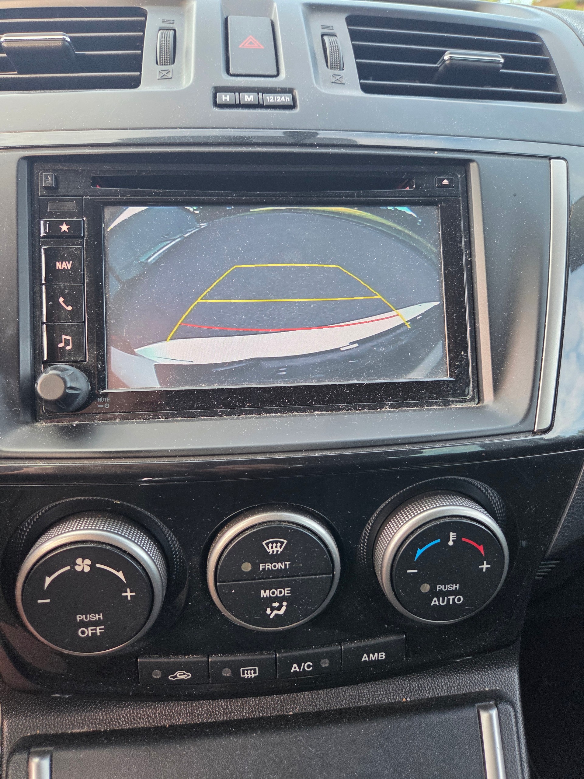 MAZDA 5 2.0 16V Voila ma Suisse Edition+-image-7