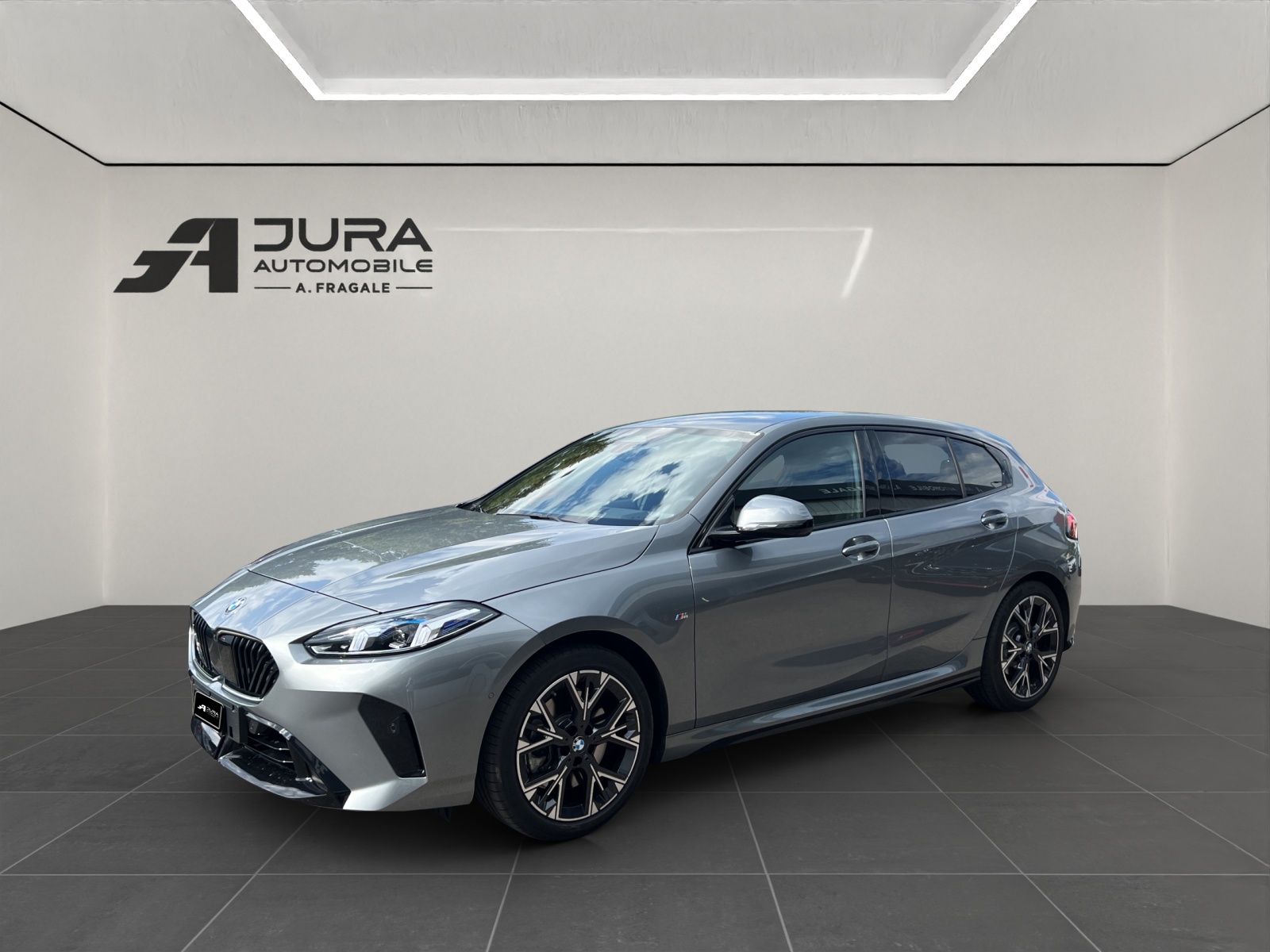 BMW 123 xDrive Pack M Sport-image-1