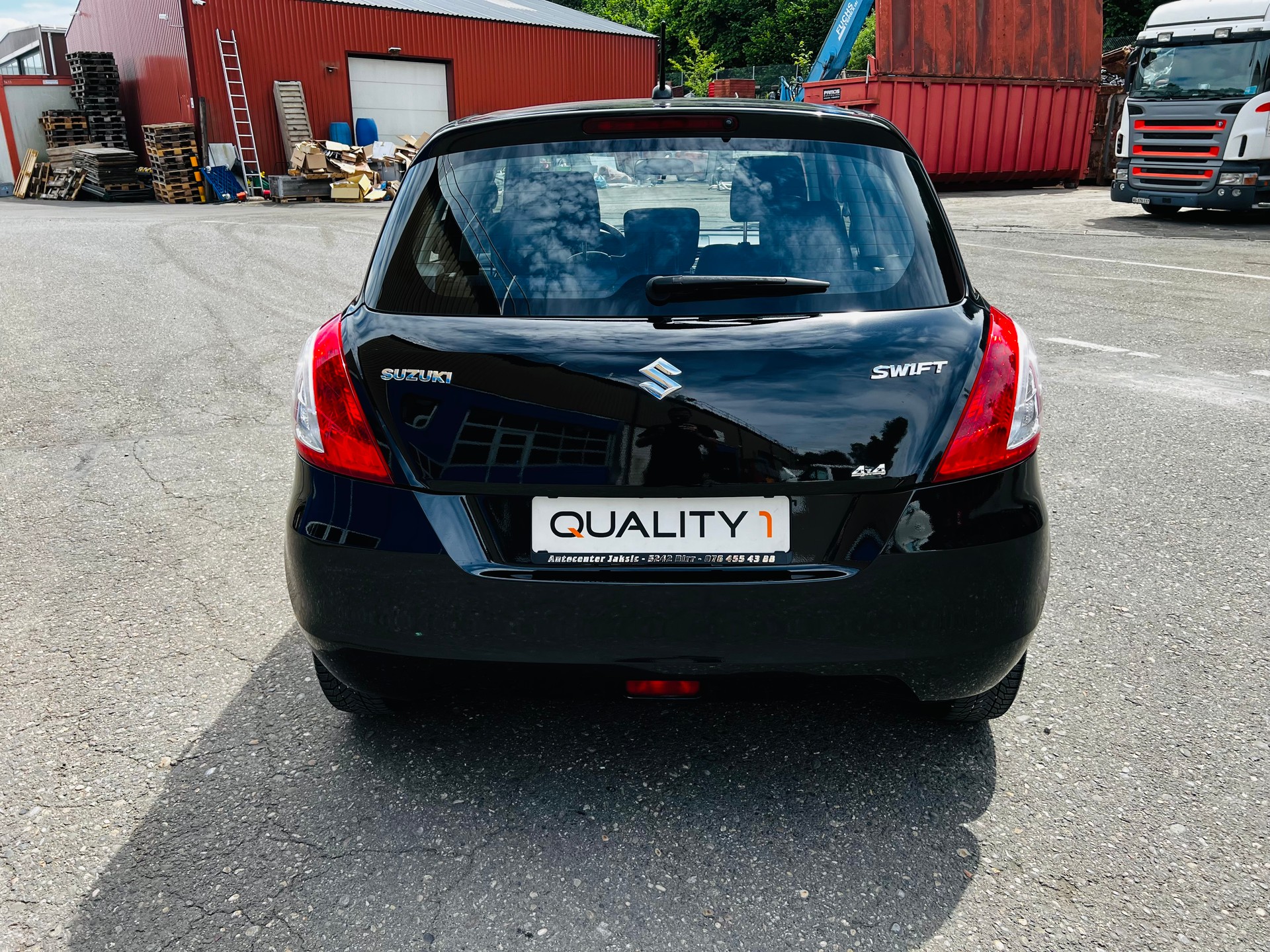 SUZUKI Swift 1.2i 16V GL Top 4x4-image-4