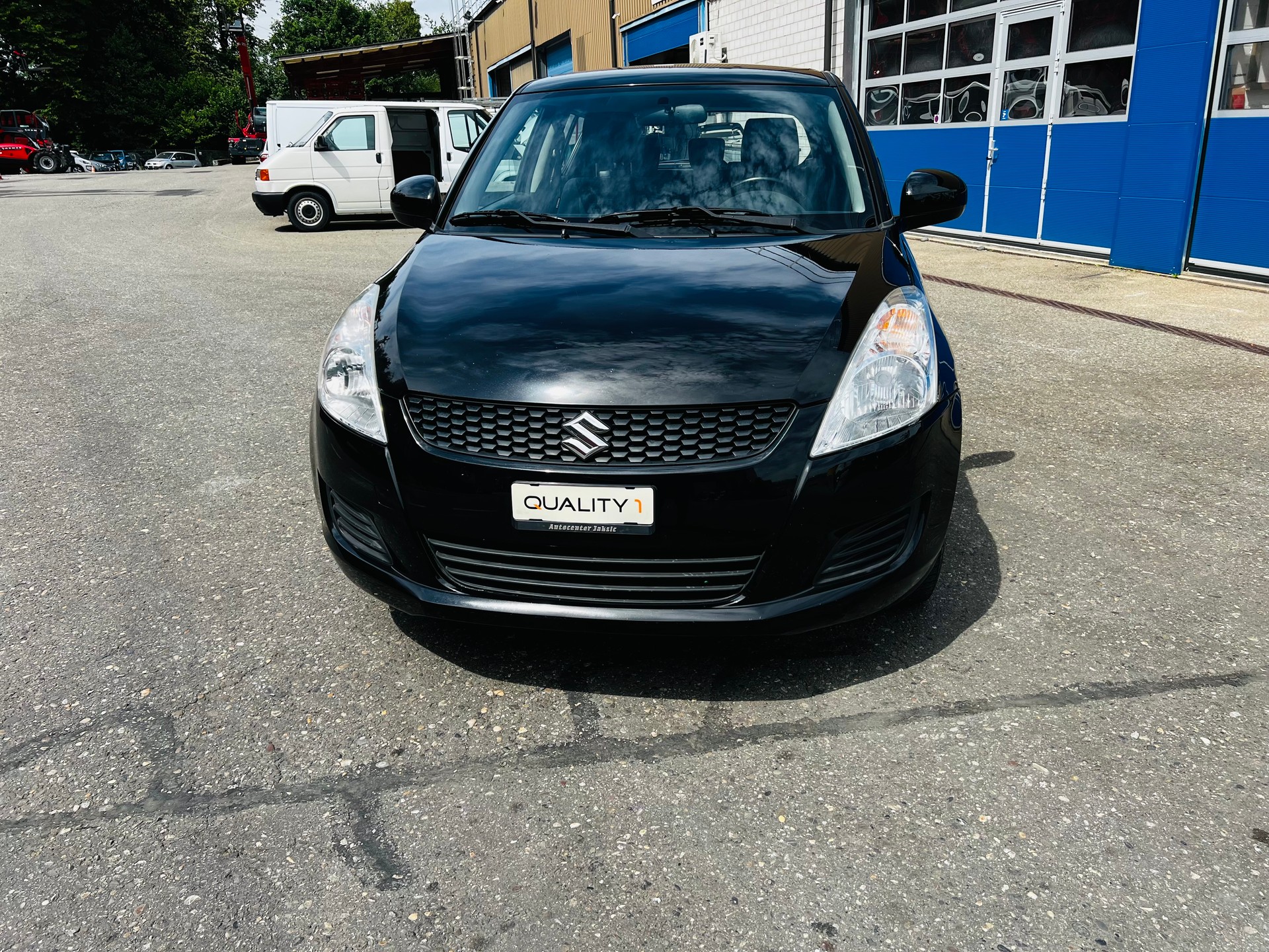 SUZUKI Swift 1.2i 16V GL Top 4x4-image-1