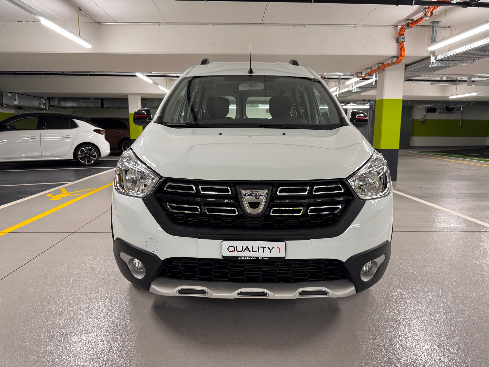 DACIA Dokker TCE 130 16V Stepway-image-1