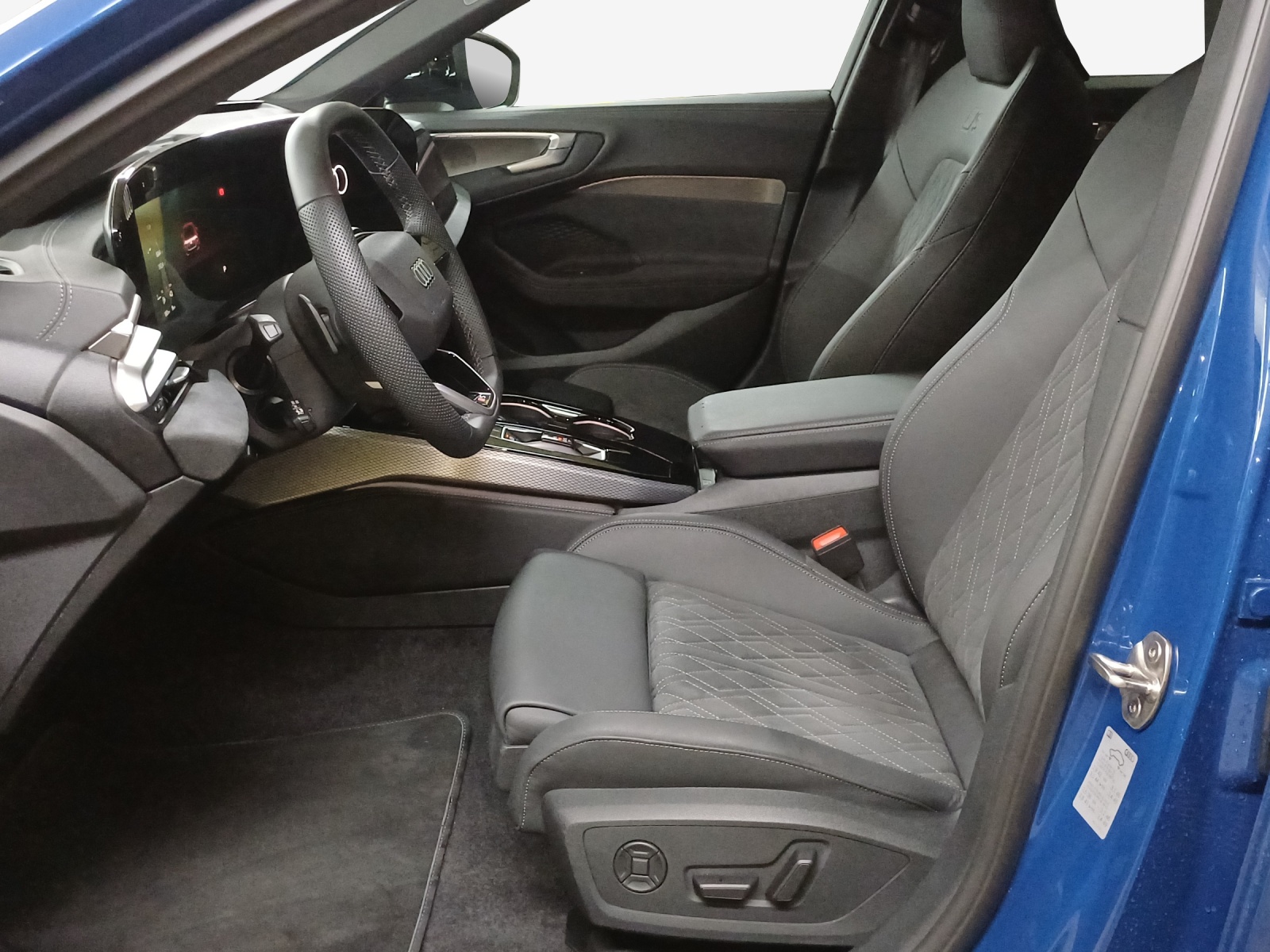 AUDI A5 Limousine e-hybrid quattro 270 kW S tronic-image-7