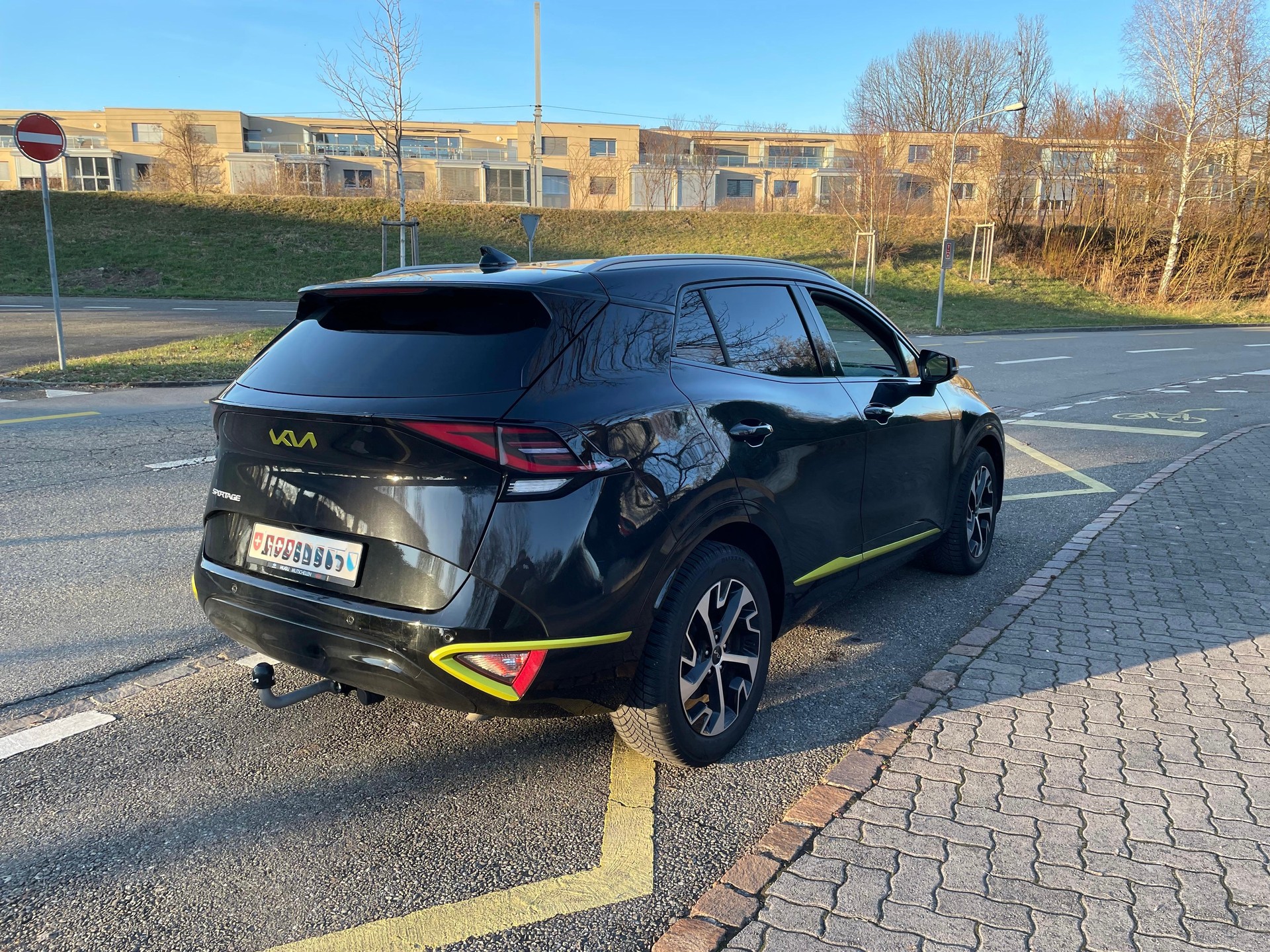 KIA 1.6 T-GDi Hybrid Style-image-4