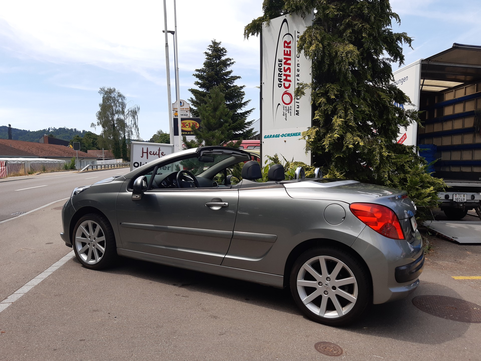 PEUGEOT 207 CC 1.6 16V Trendy-image-2