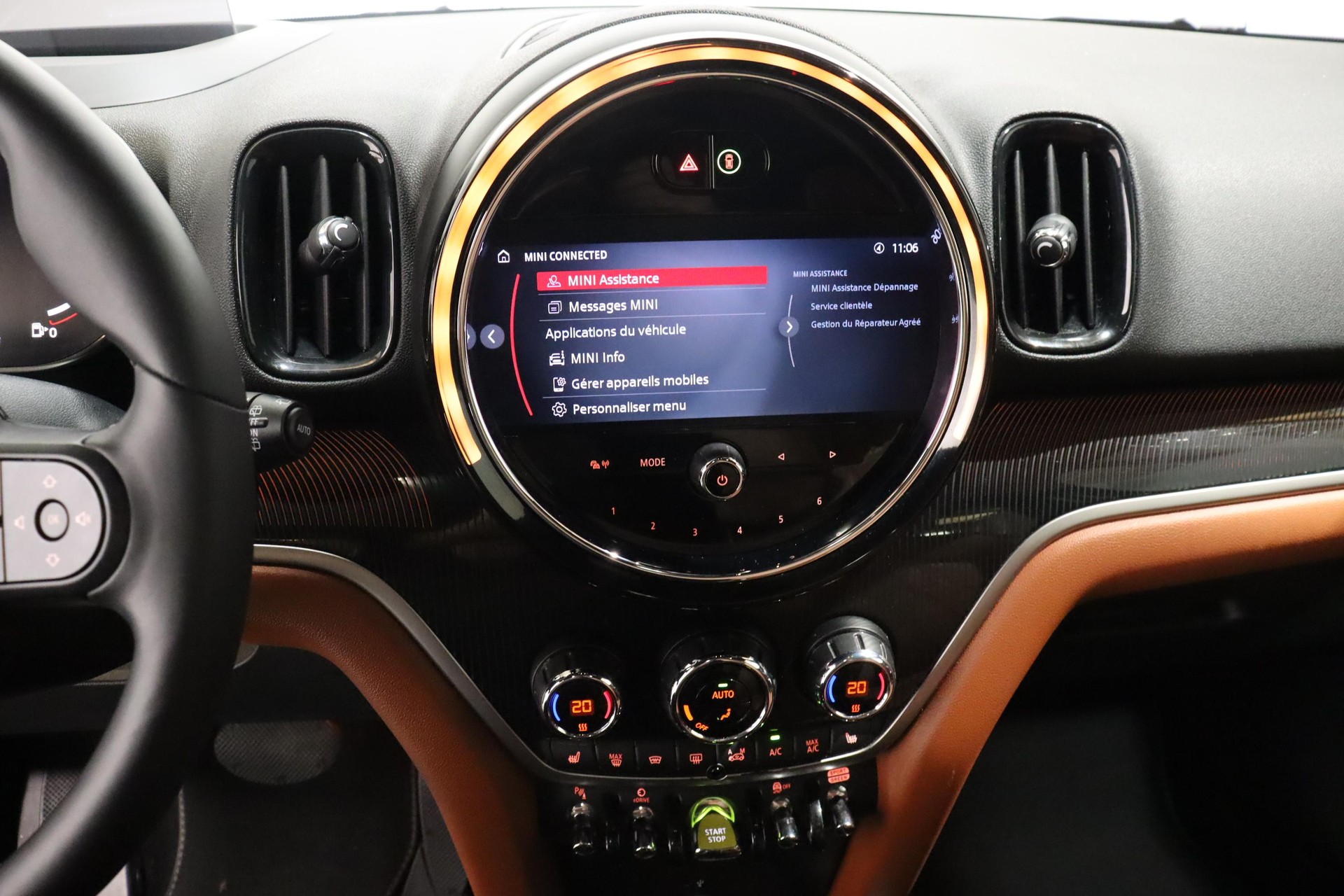 MINI Countryman F60 1.5i Cooper S E ALL4-image-17