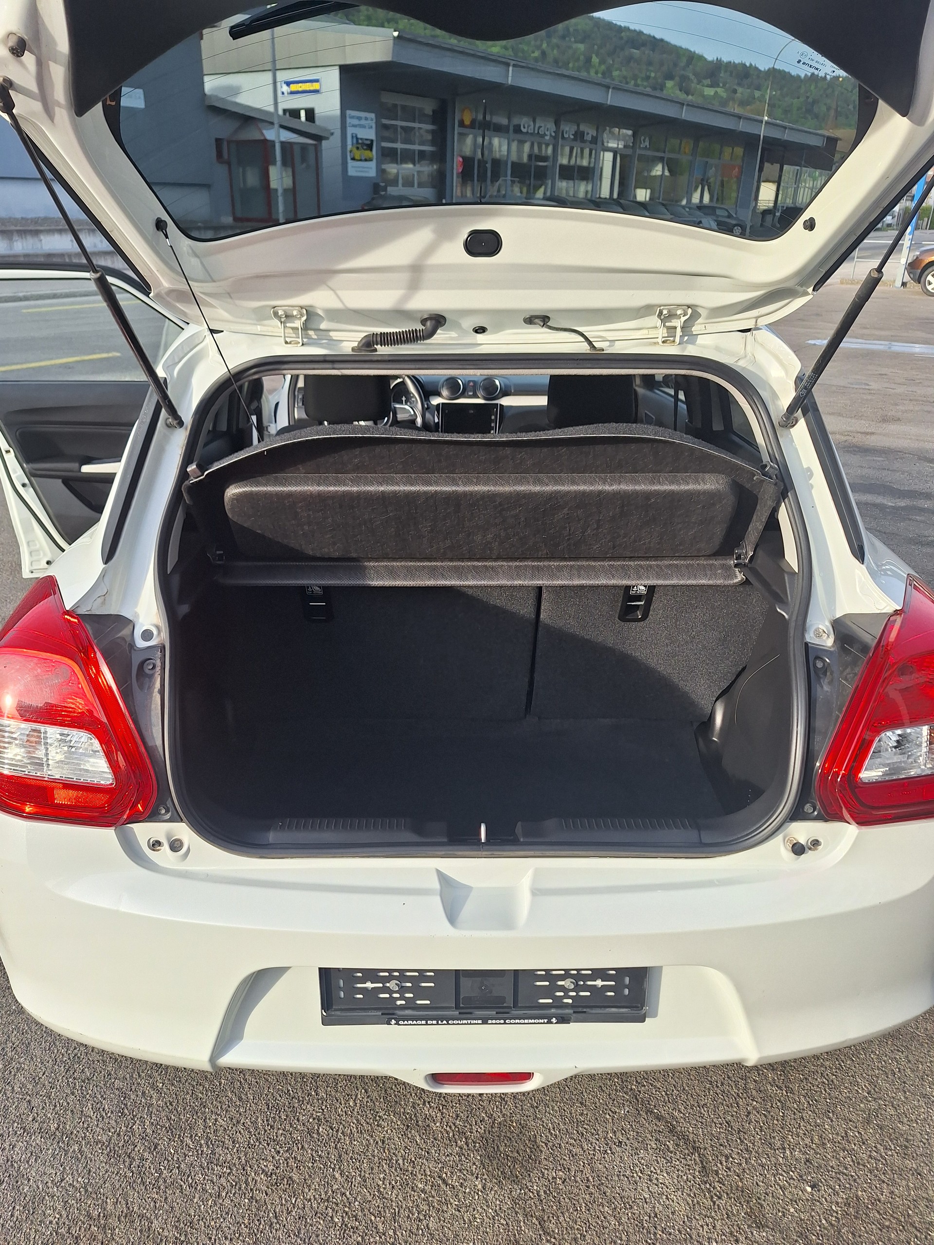 SUZUKI Swift 1.2i Compact+ Allgrip 4x4-image-10