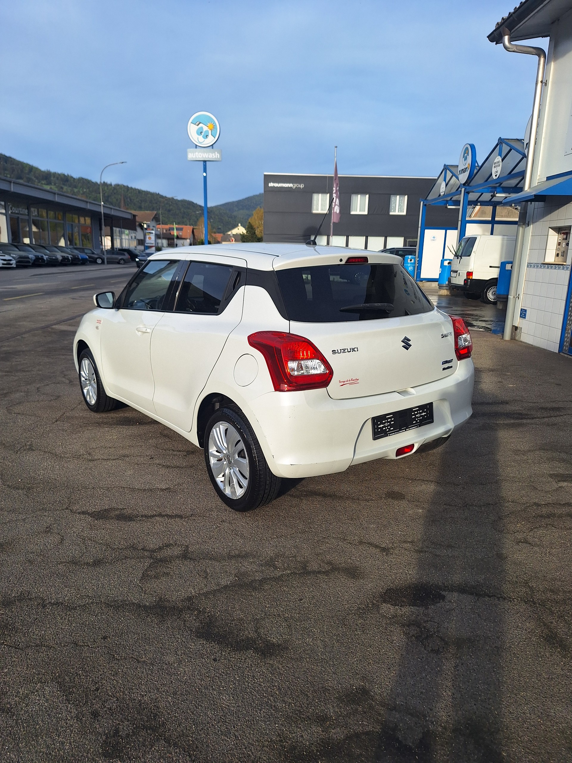 SUZUKI Swift 1.2i Compact+ Allgrip 4x4-image-3
