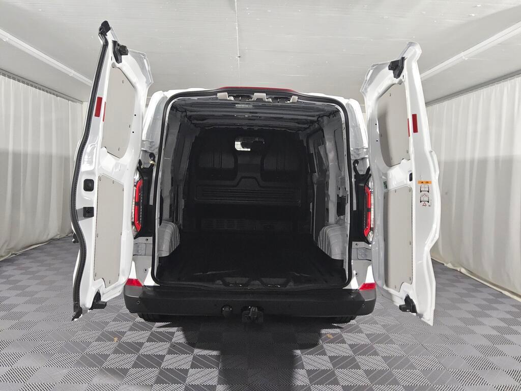 FORD E-Transit C Van 320 L1 Trend-image-5