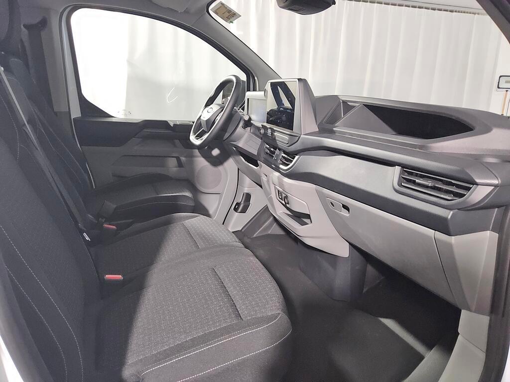 FORD E-Transit C Van 320 L1 Trend-image-10