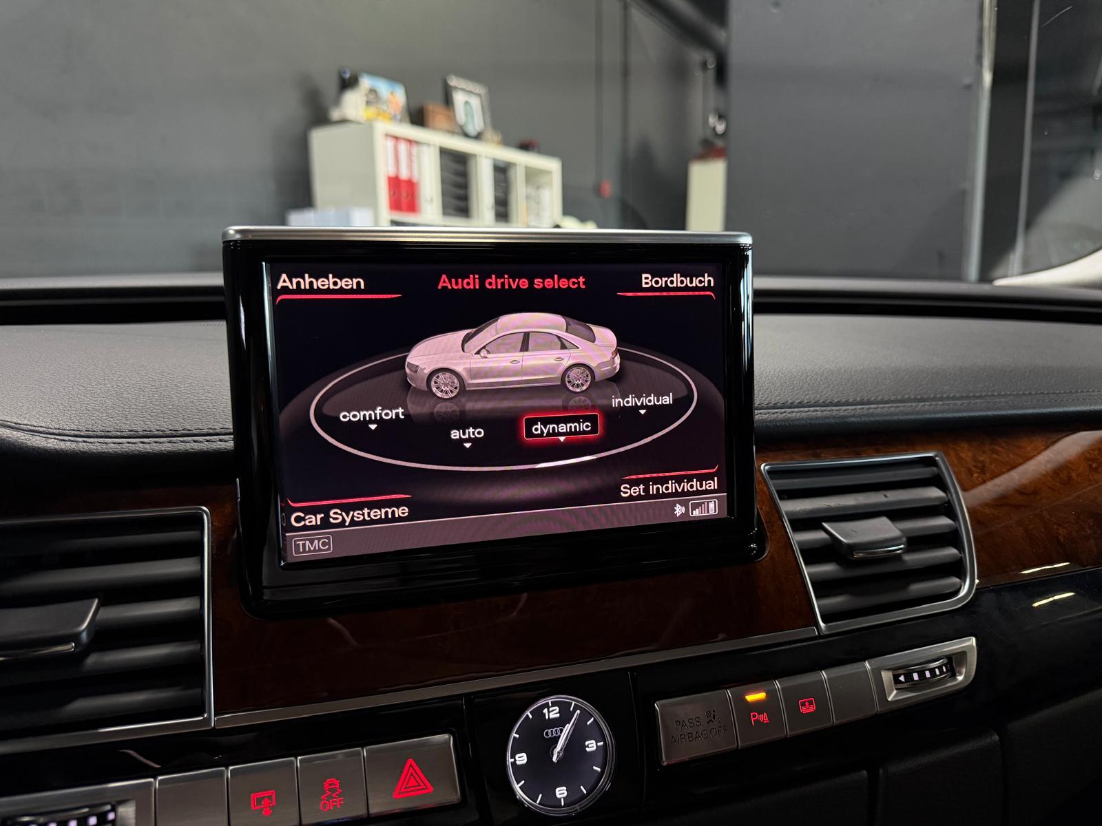 AUDI A8 4.2 FSI quattro Grey&Black Preformance tiptronic Frisch ab Service&Frisch ab MFK-image-25