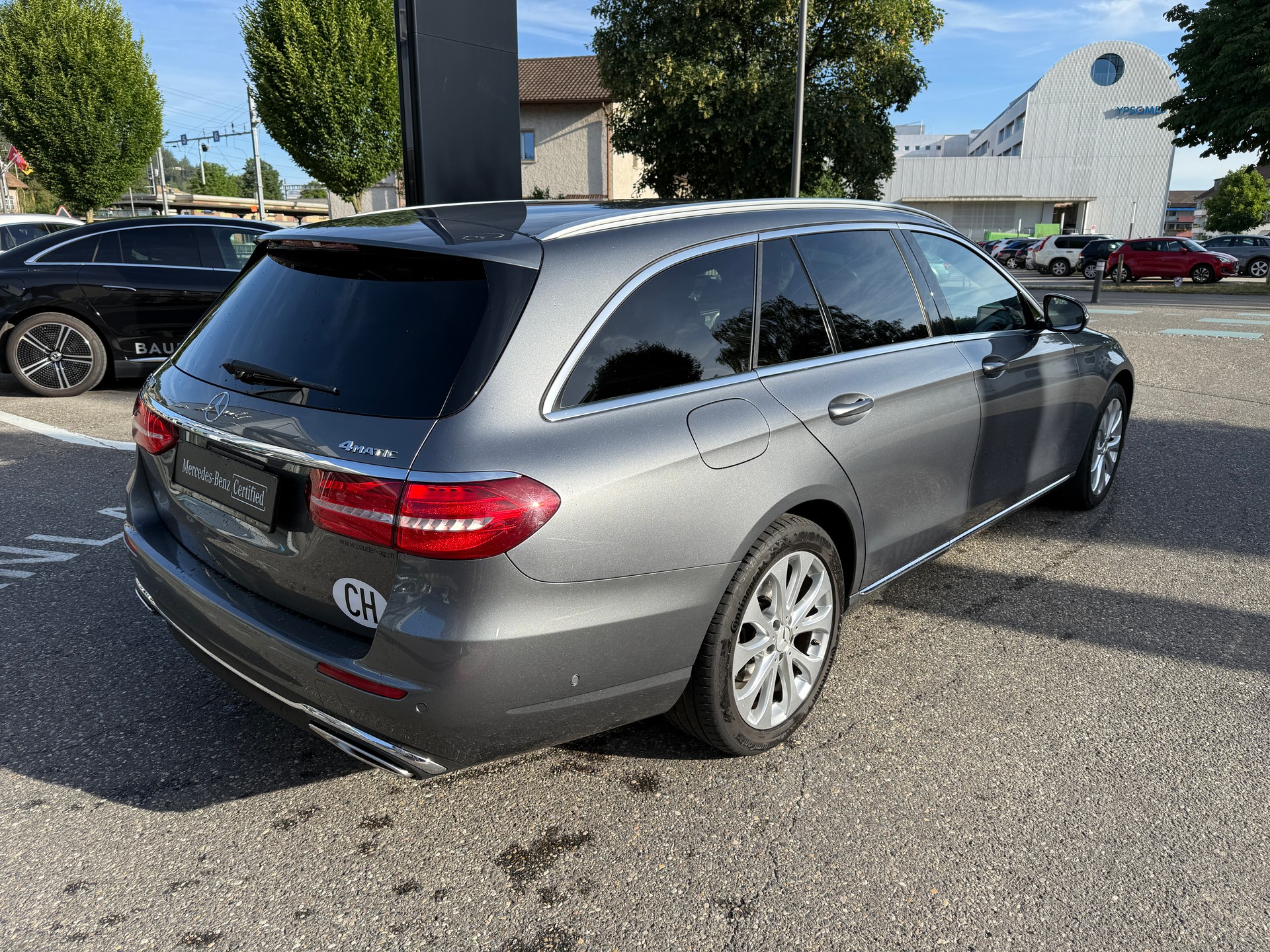 MERCEDES-BENZ E 200 Avantgarde 4matic Kombi-image-8