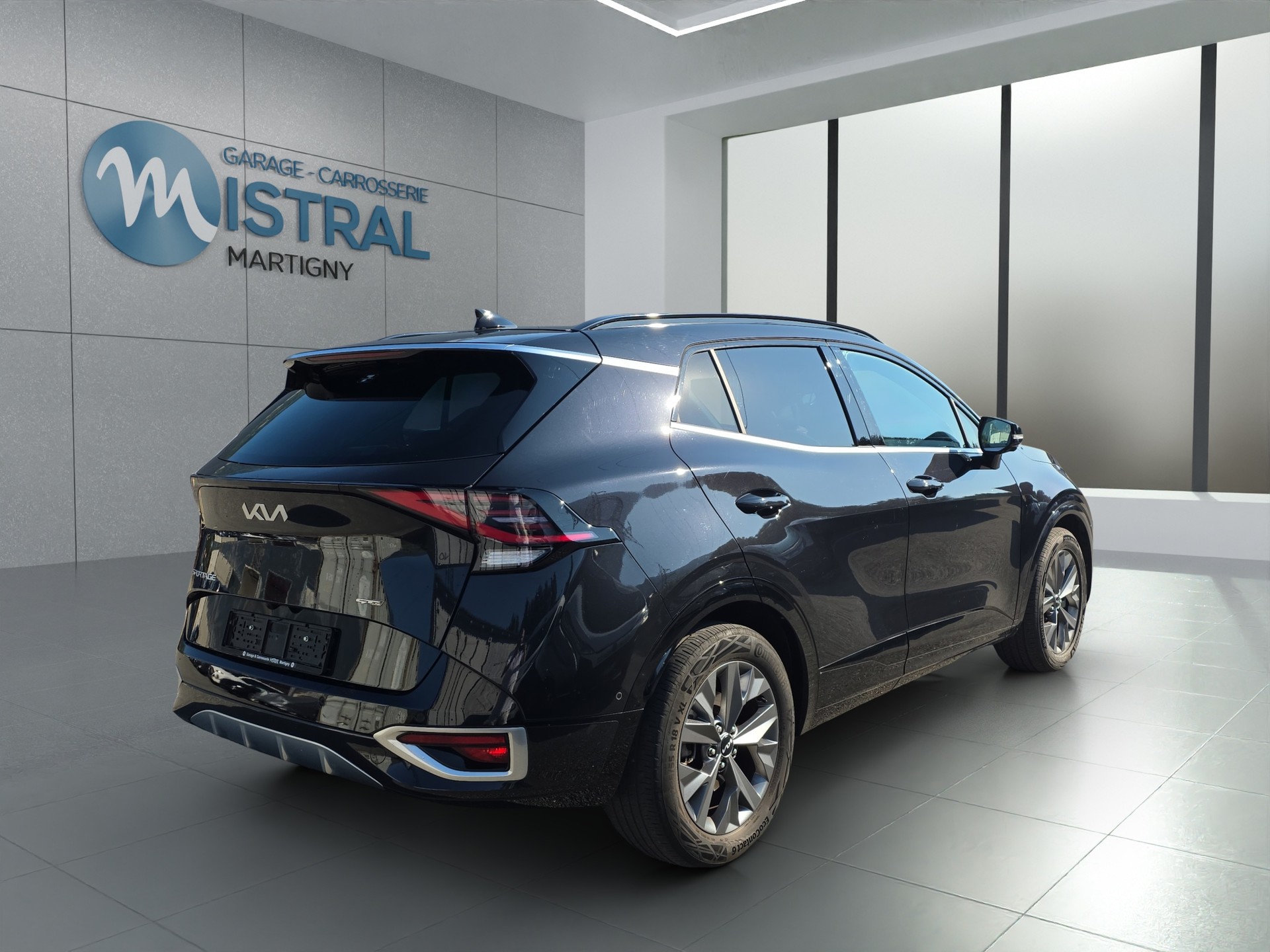 KIA Sportage 1.6 T-GDi Hybrid GT-Line-image-4
