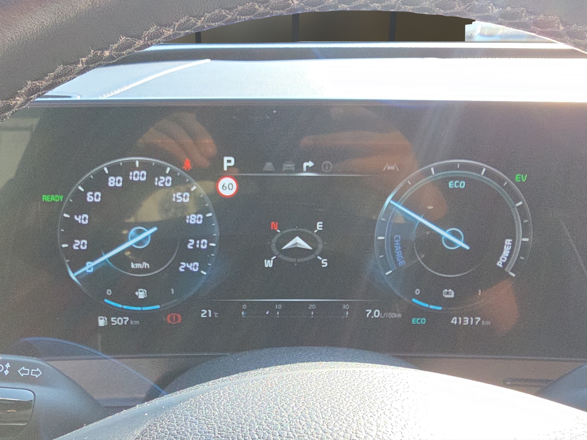 KIA Sportage 1.6 T-GDi Hybrid GT-Line-image-9