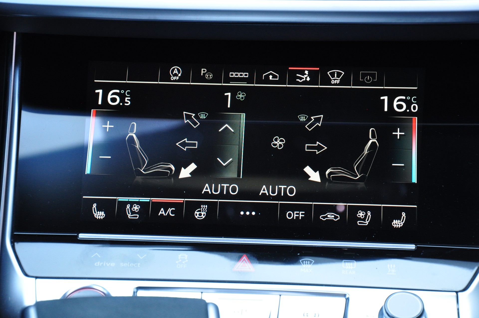 AUDI RS7 Sportback MHEV Performance-image-14