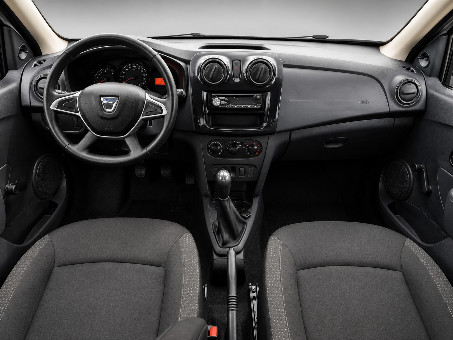 DACIA Sandero 1.2-image-1