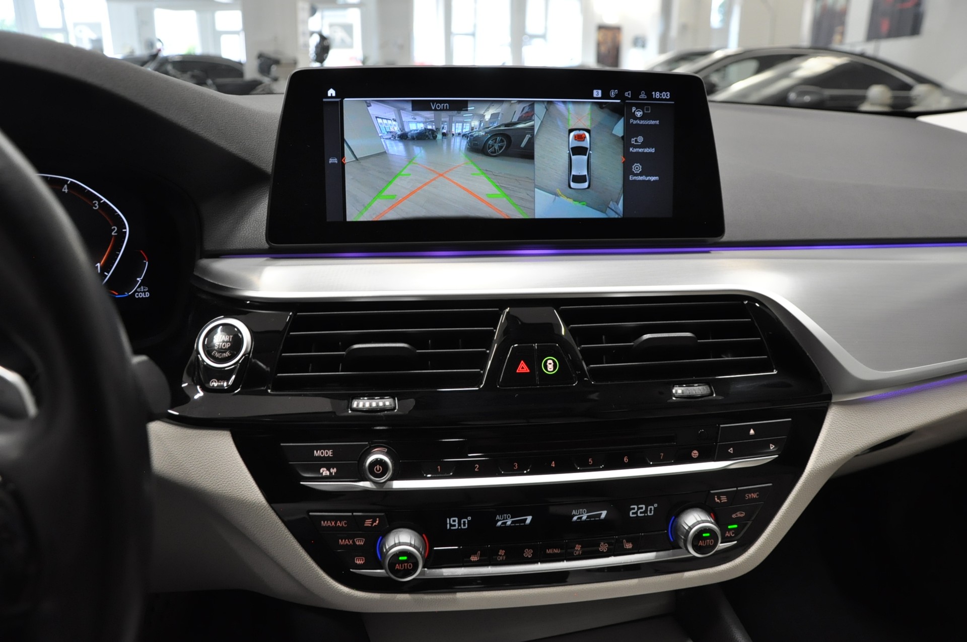 BMW 530d xDrive Sport Line Steptronic-image-23