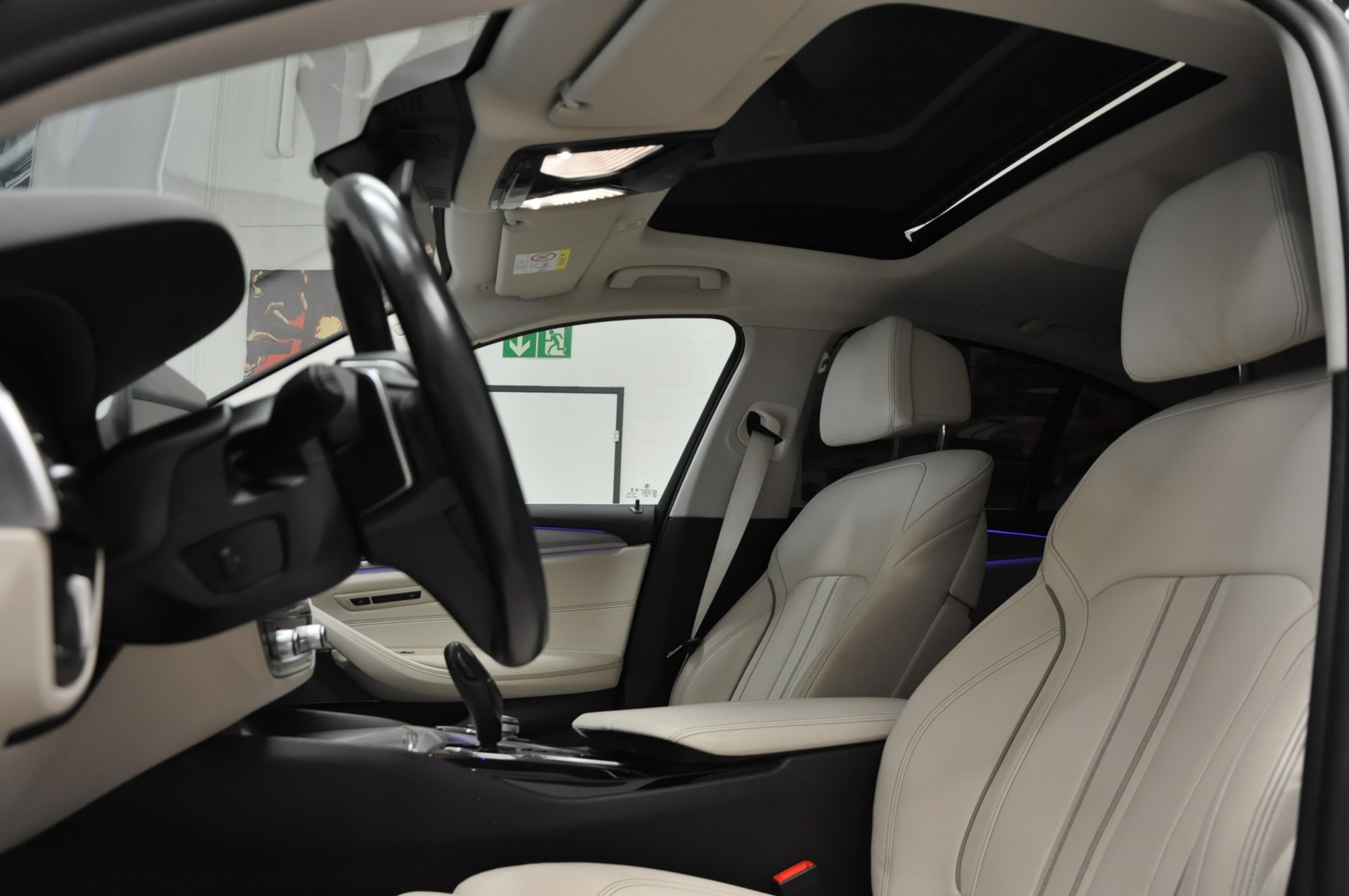 BMW 530d xDrive Sport Line Steptronic-image-12
