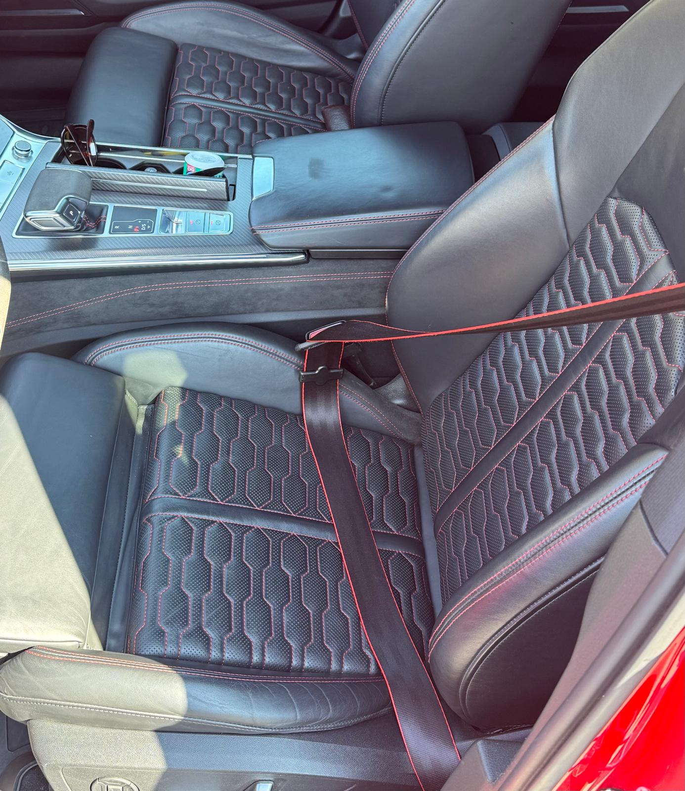 AUDI 4.0 V8 TFSI quattro T-Tronic-image-3