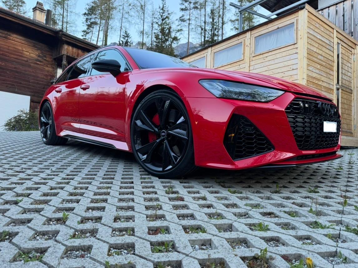 AUDI 4.0 V8 TFSI quattro T-Tronic-image-0