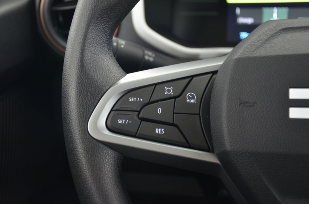 DACIA NEW Spring 27 kWh Extreme *CCS*-image-19