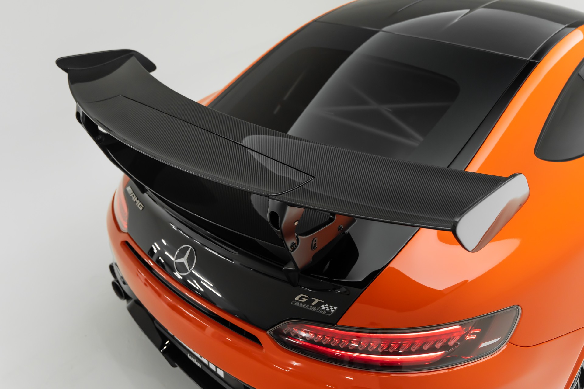 MERCEDES-BENZ AMG GT-image-21
