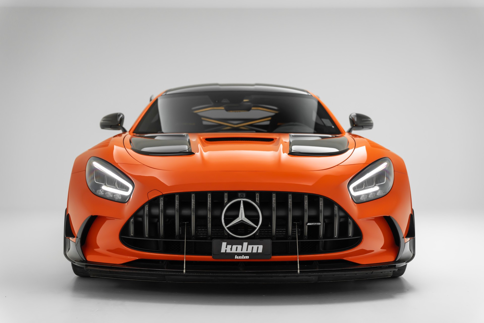 MERCEDES-BENZ AMG GT-image-1
