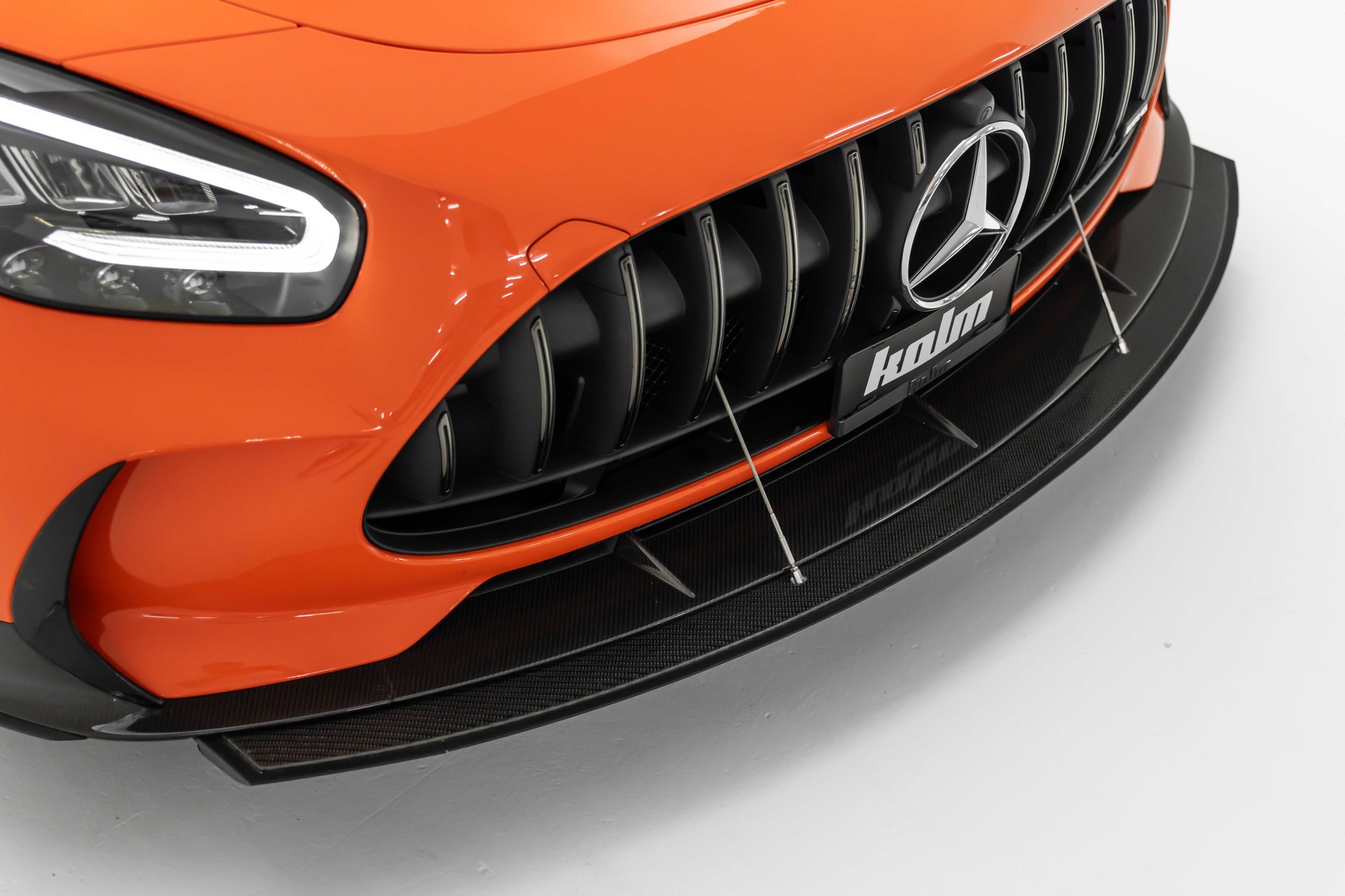 MERCEDES-BENZ AMG GT-image-13