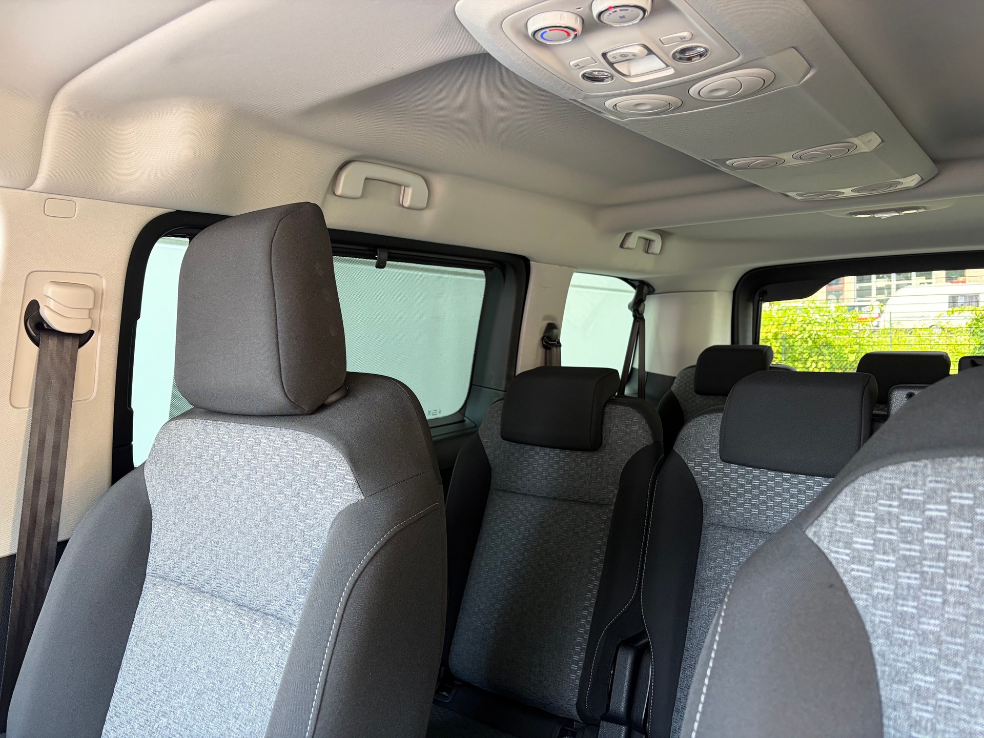 CITROEN Spacetourer M 2.0 BlueHDi 180 You S/S-image-9