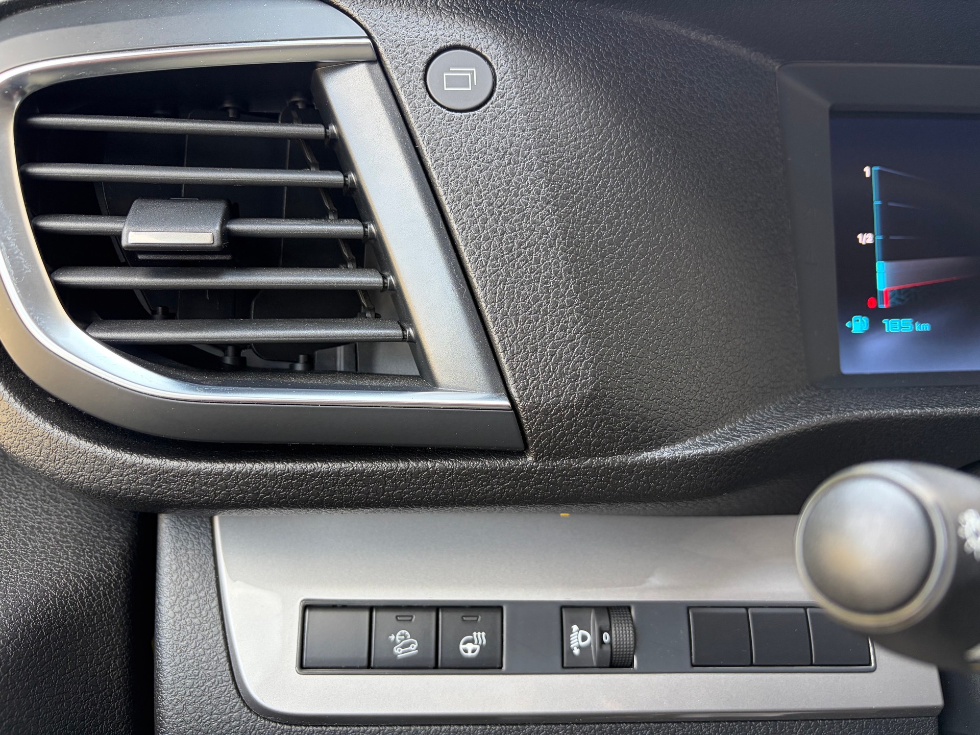 CITROEN Spacetourer M 2.0 BlueHDi 180 You S/S-image-11