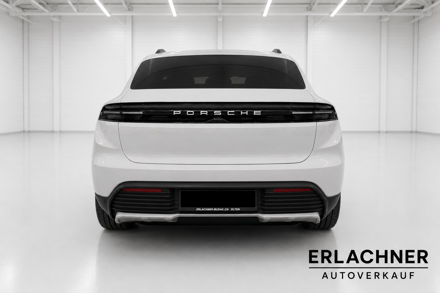 PORSCHE Macan 4 100kWh-image-4