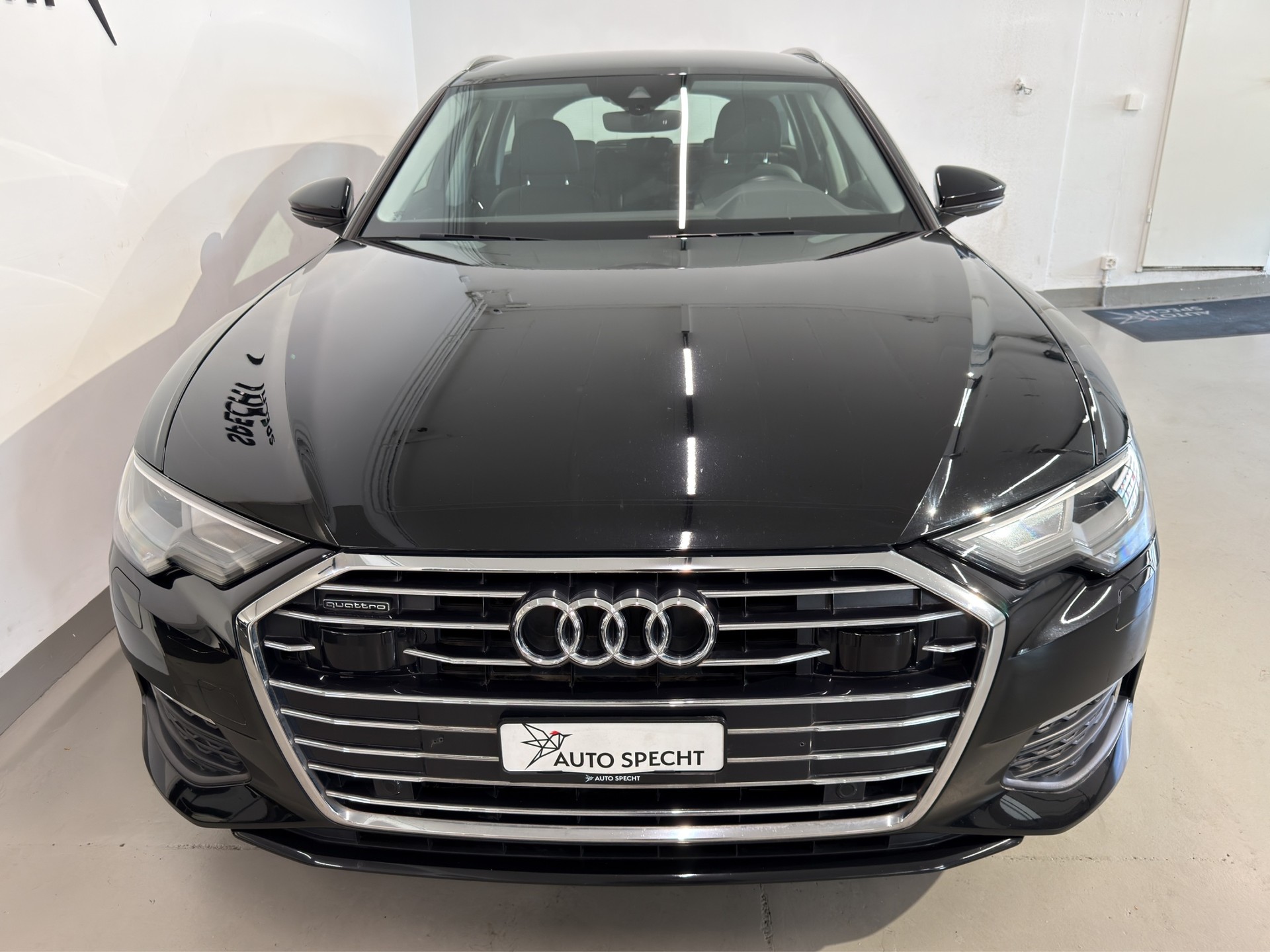 AUDI A6 Avant 45 TFSI Design S-tronic quattro-showroom-element-2