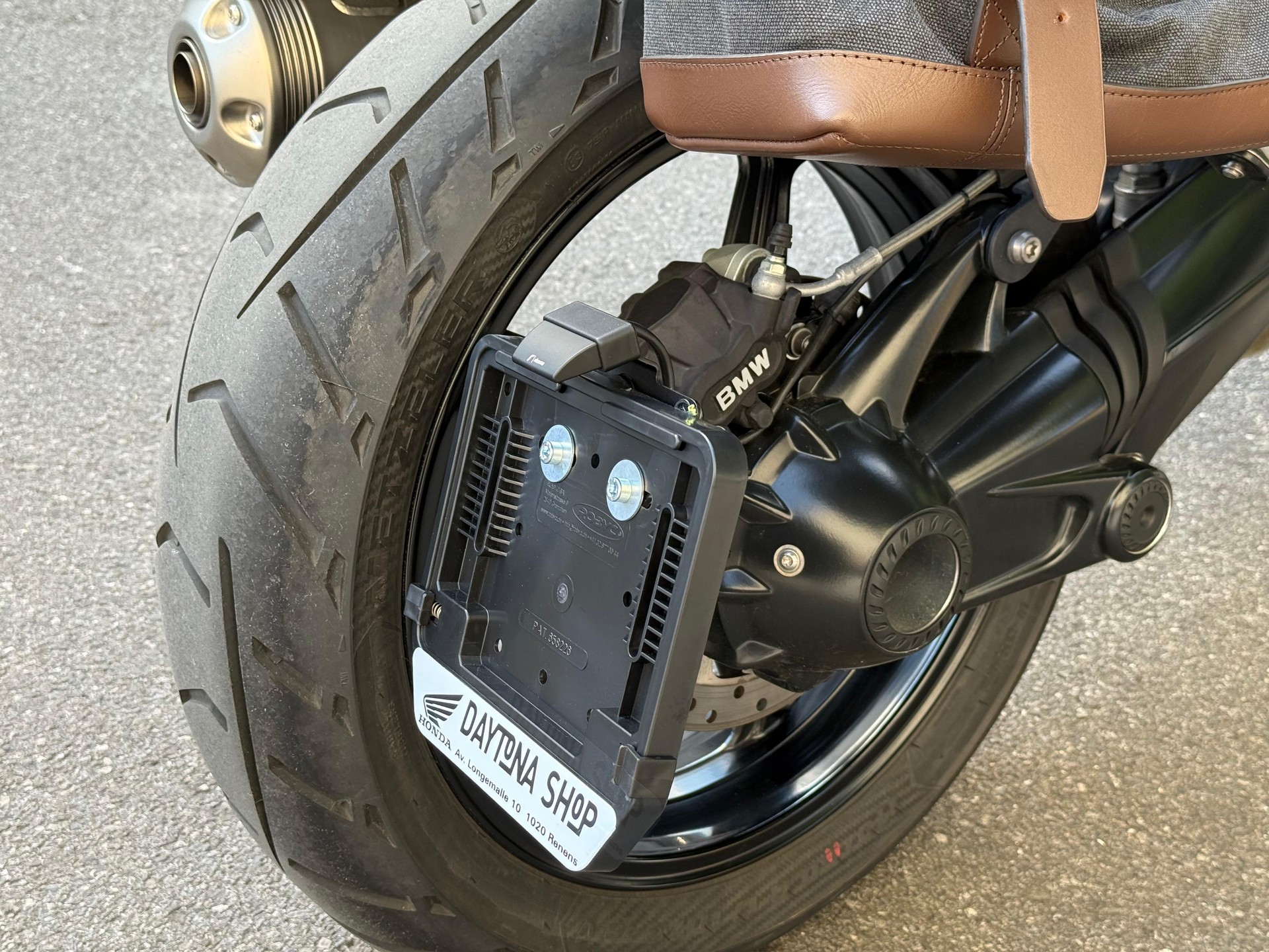 BMW R nineT Scrambler ABS-image-9